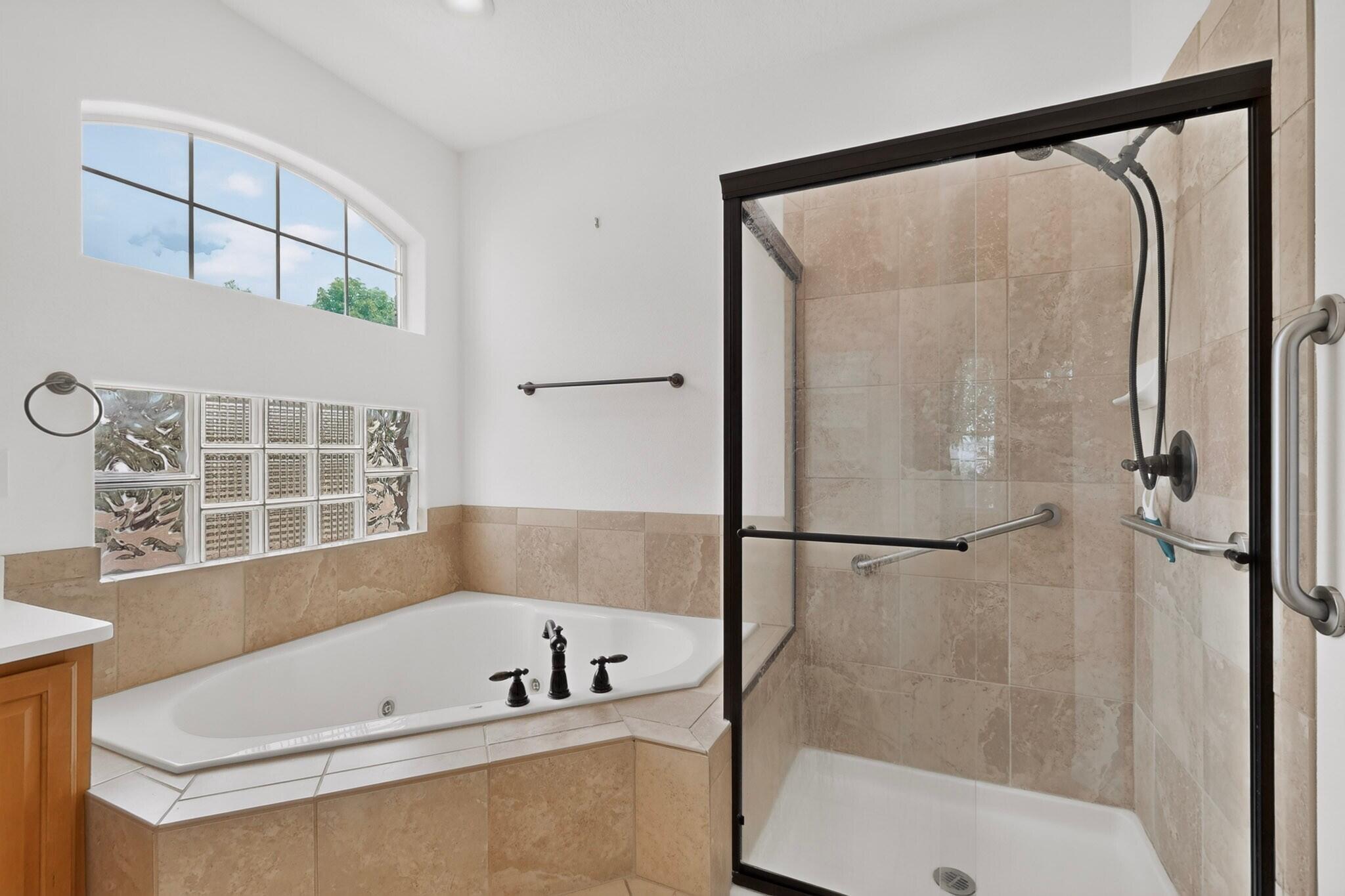 Photo 12 — 1201 Ruffian Court SE