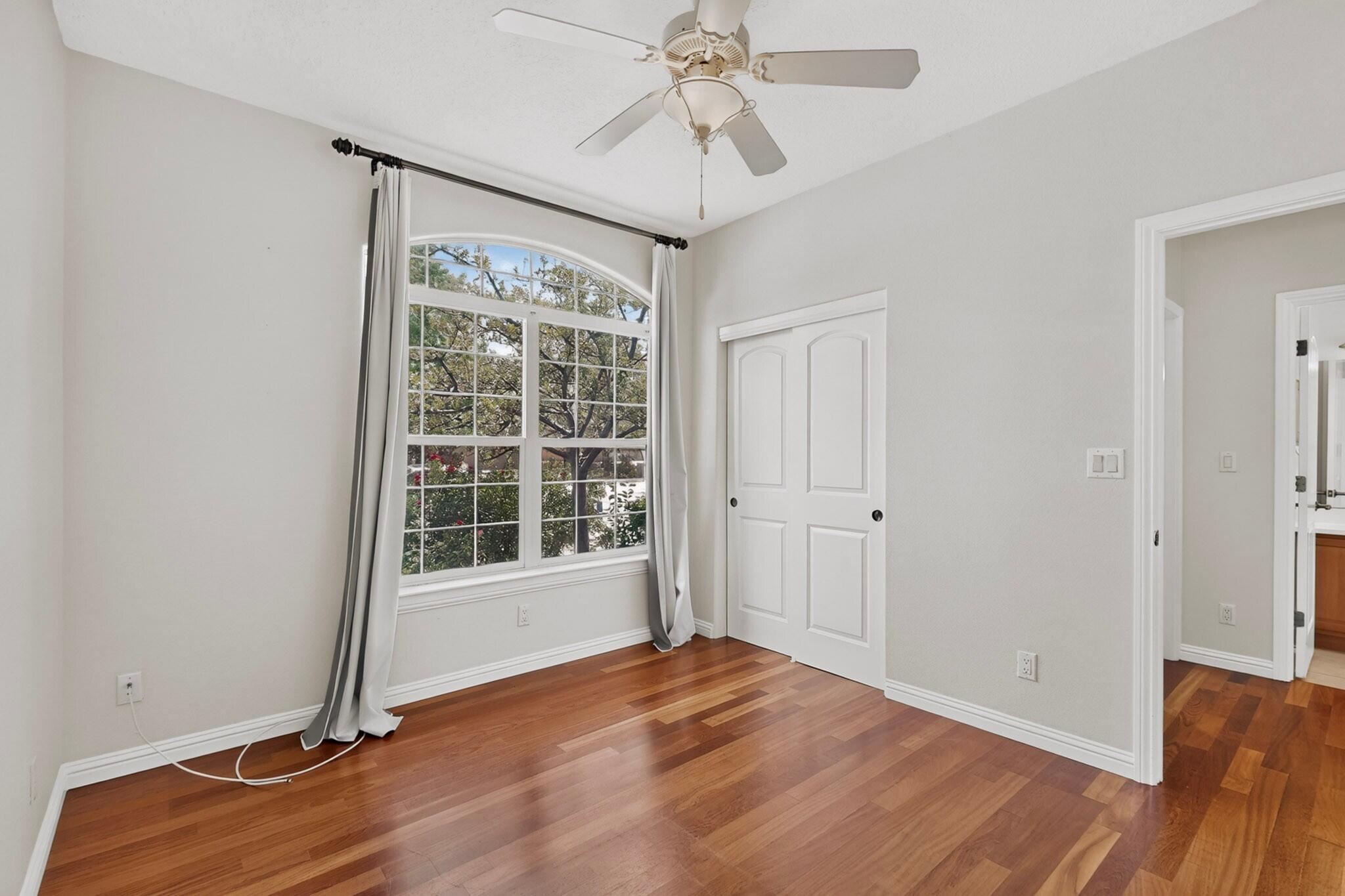 Photo 14 — 1201 Ruffian Court SE