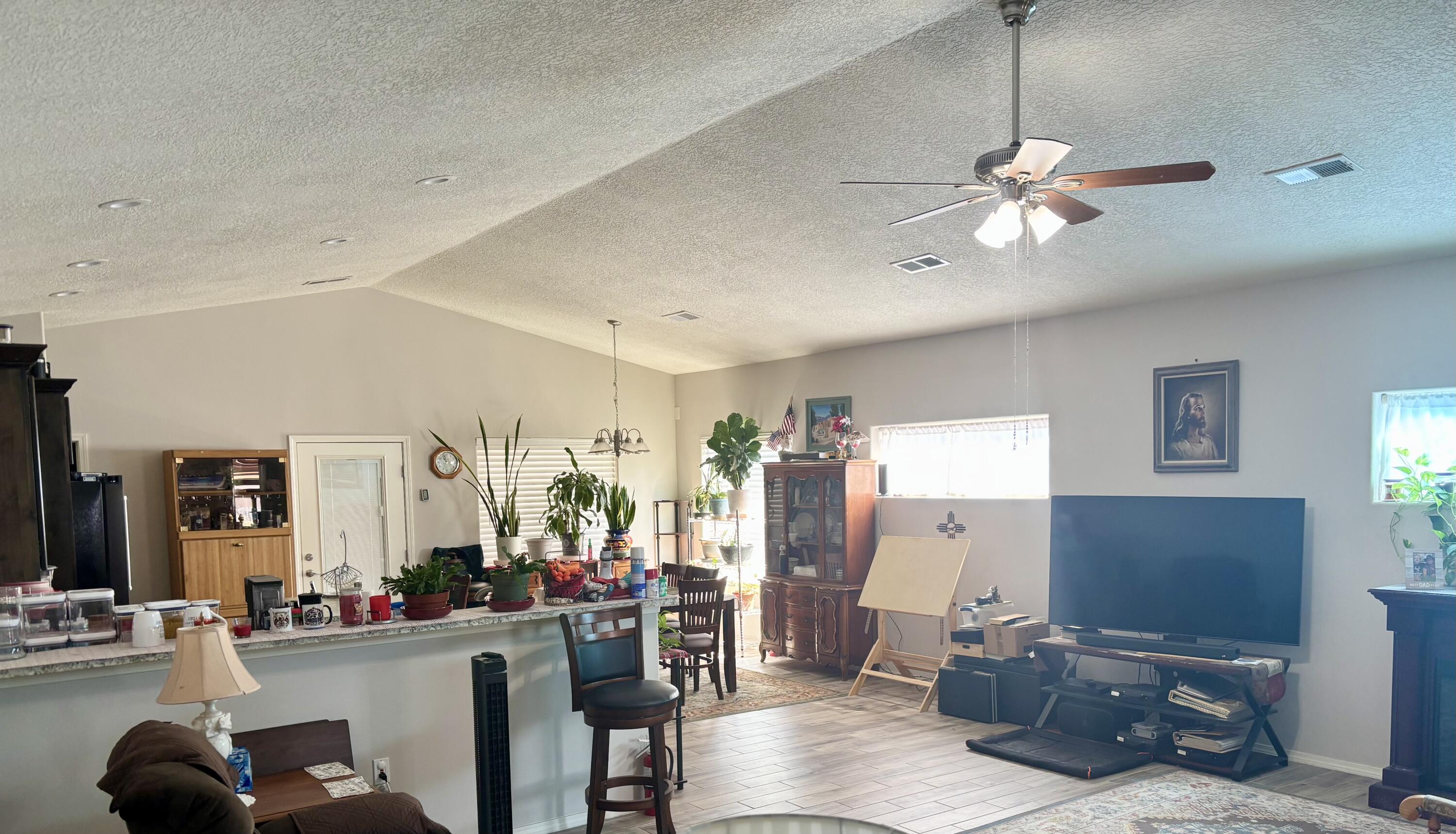 Photo 9 — 308 Sunrise Bluffs Drive