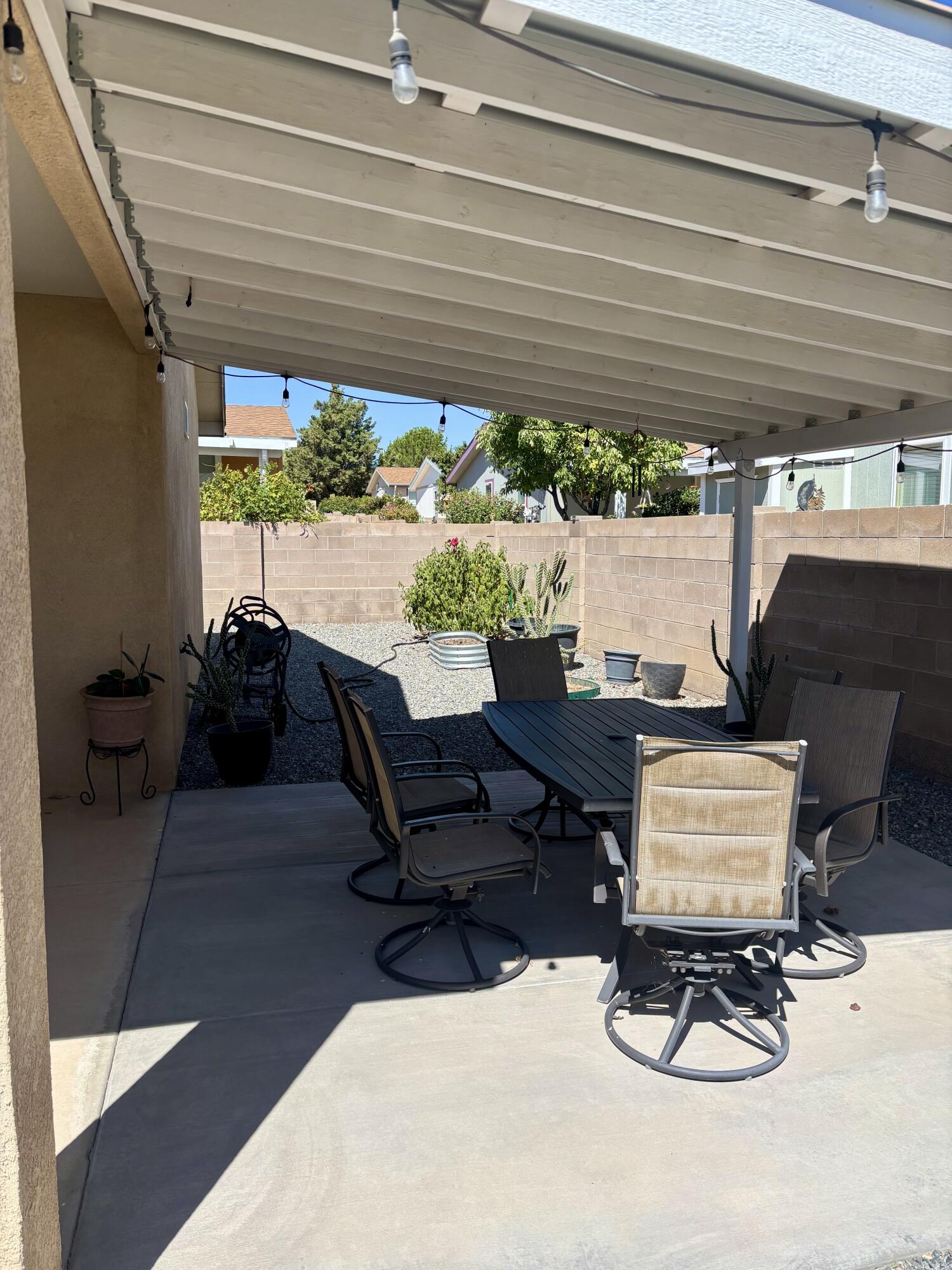 Photo 11 — 308 Sunrise Bluffs Drive