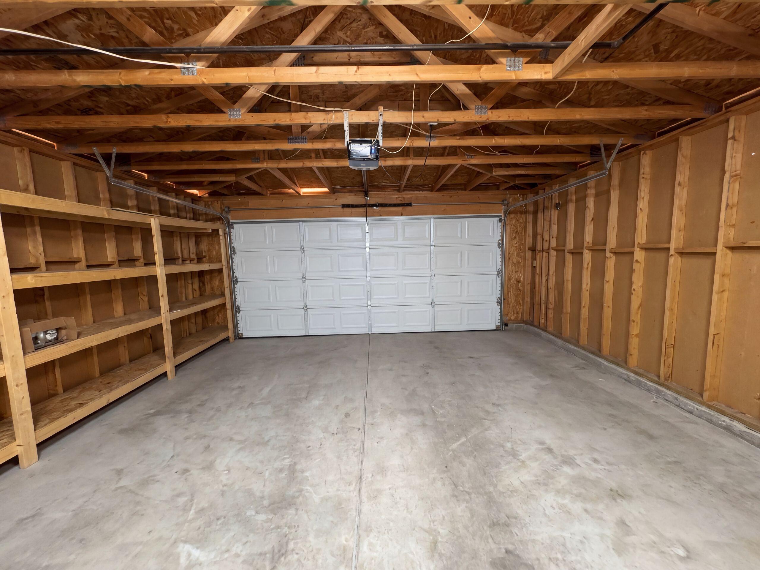 Photo 12 — 1610 Perma Drive NE