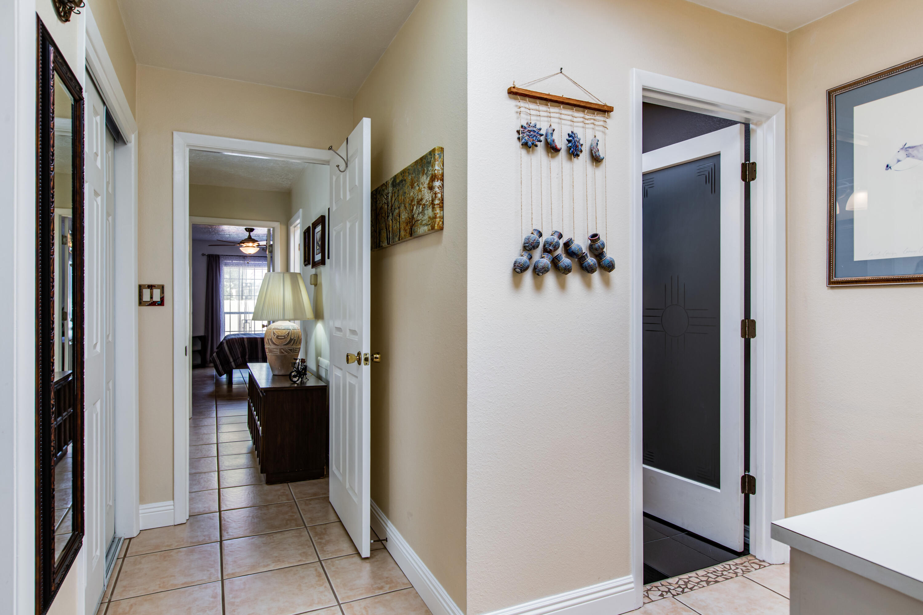 Photo 3 — 6930 Arvilla Place NE