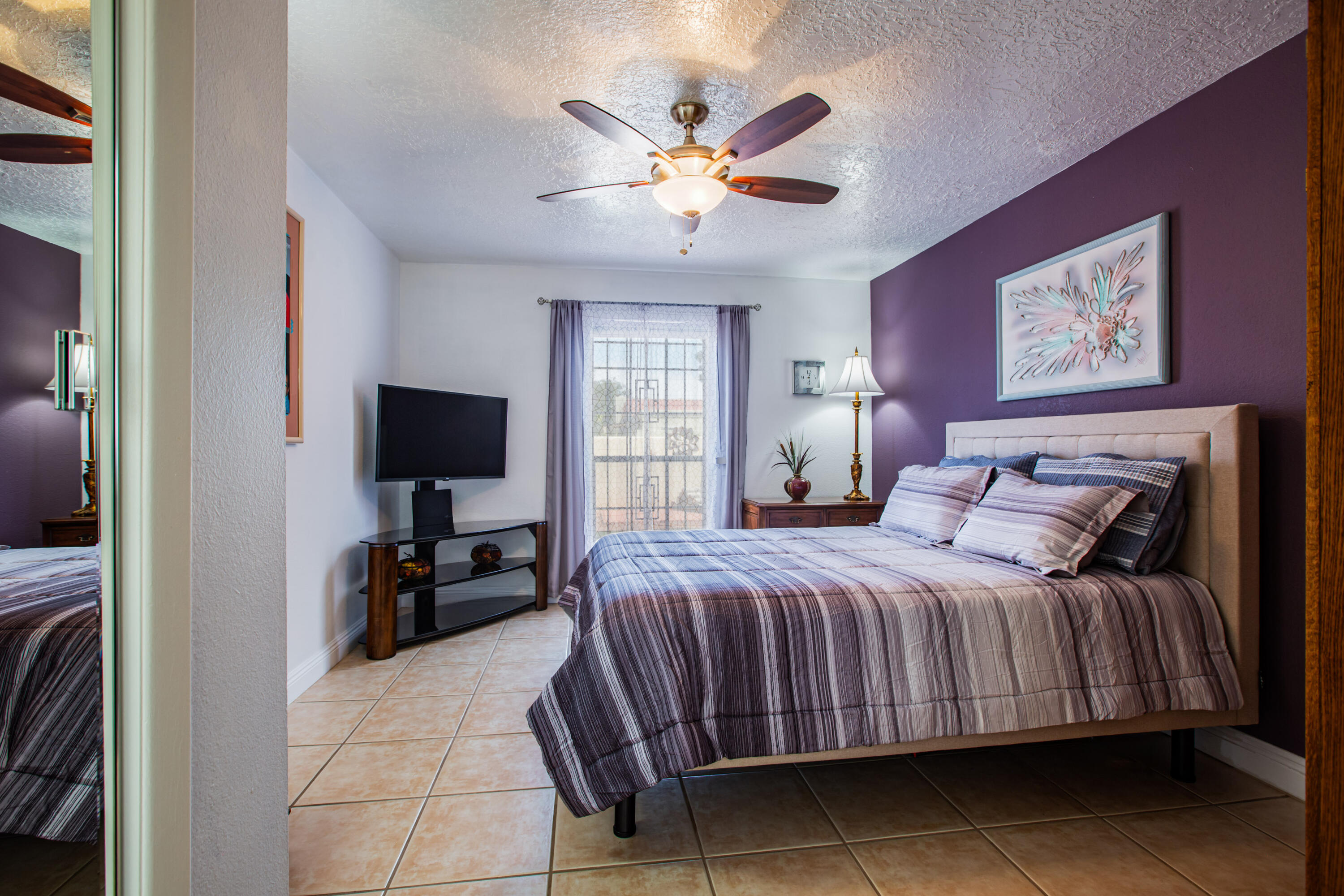 Photo 11 — 6930 Arvilla Place NE