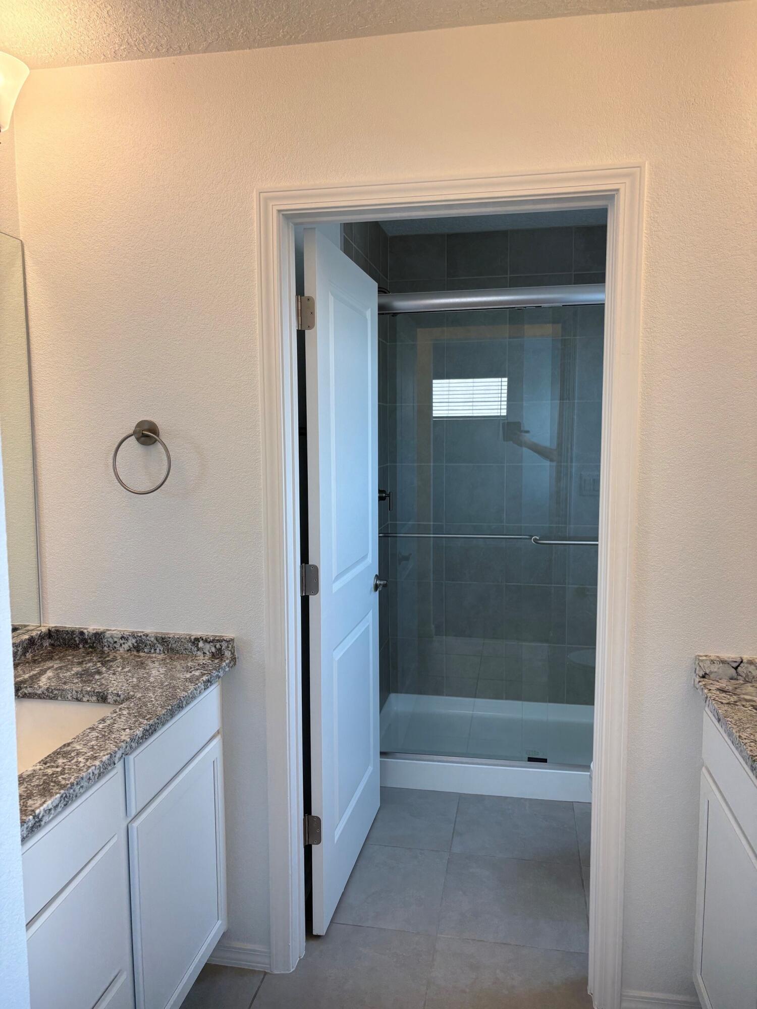 Photo 5 — 8932 Mountain Ash Avenue SW
