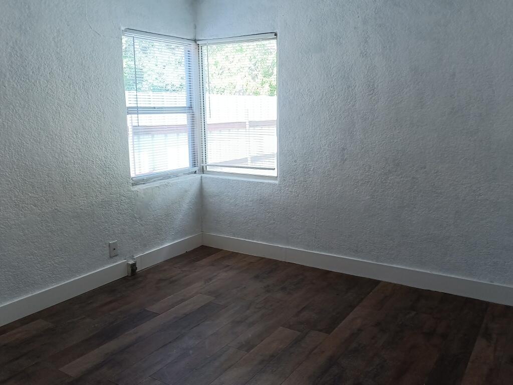 Photo 5 — 4449 3rd Street NW
