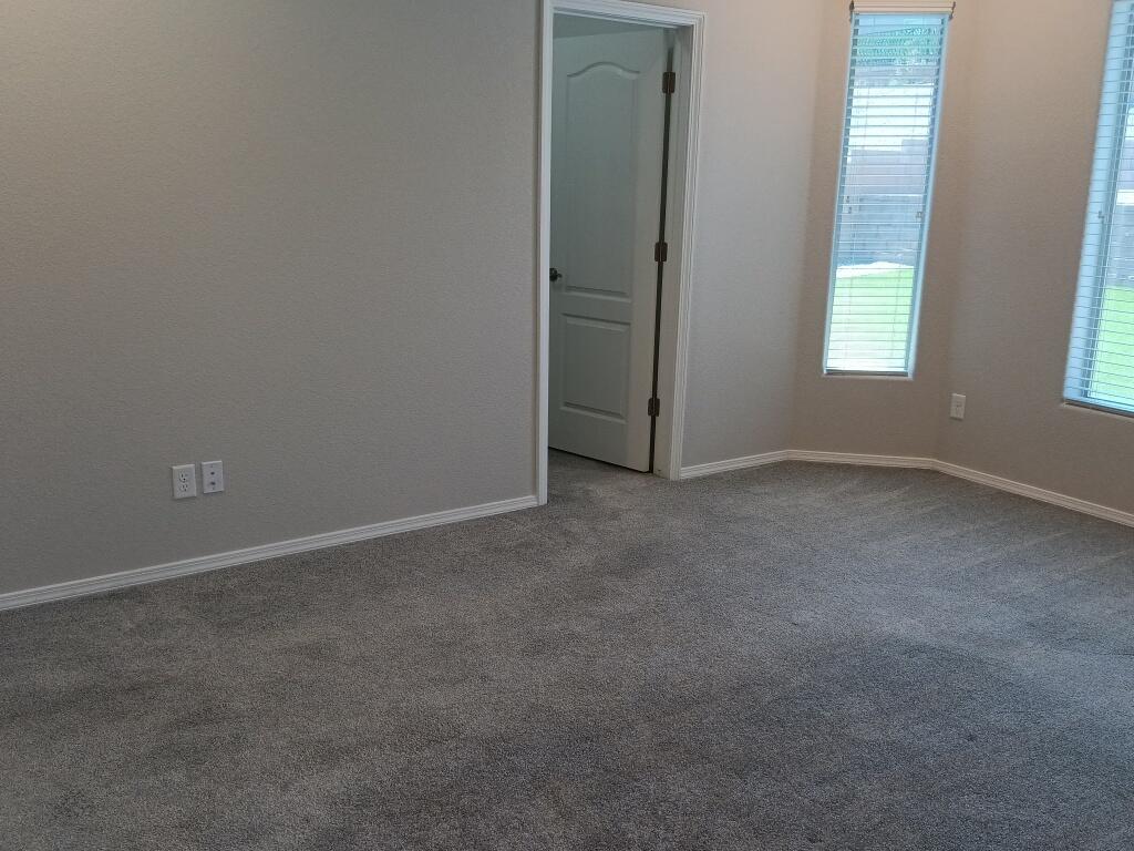 Photo 12 — 1160 Vallecito Loop NW