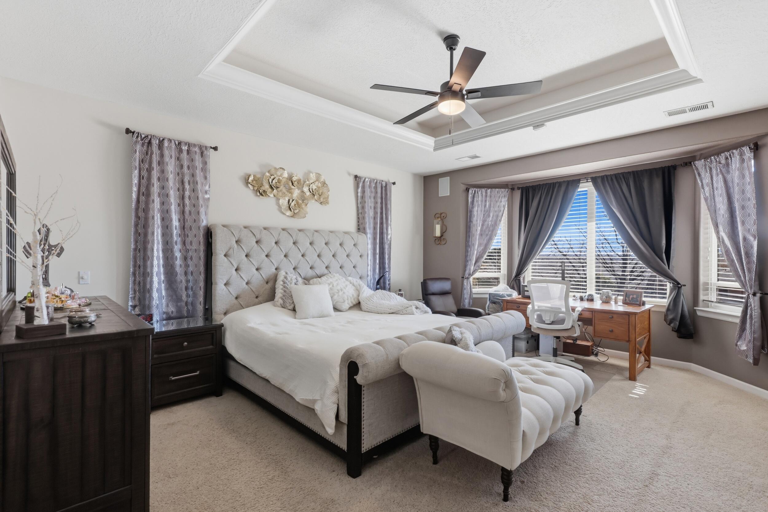 Photo 12 — 921 Pinzon Street NW
