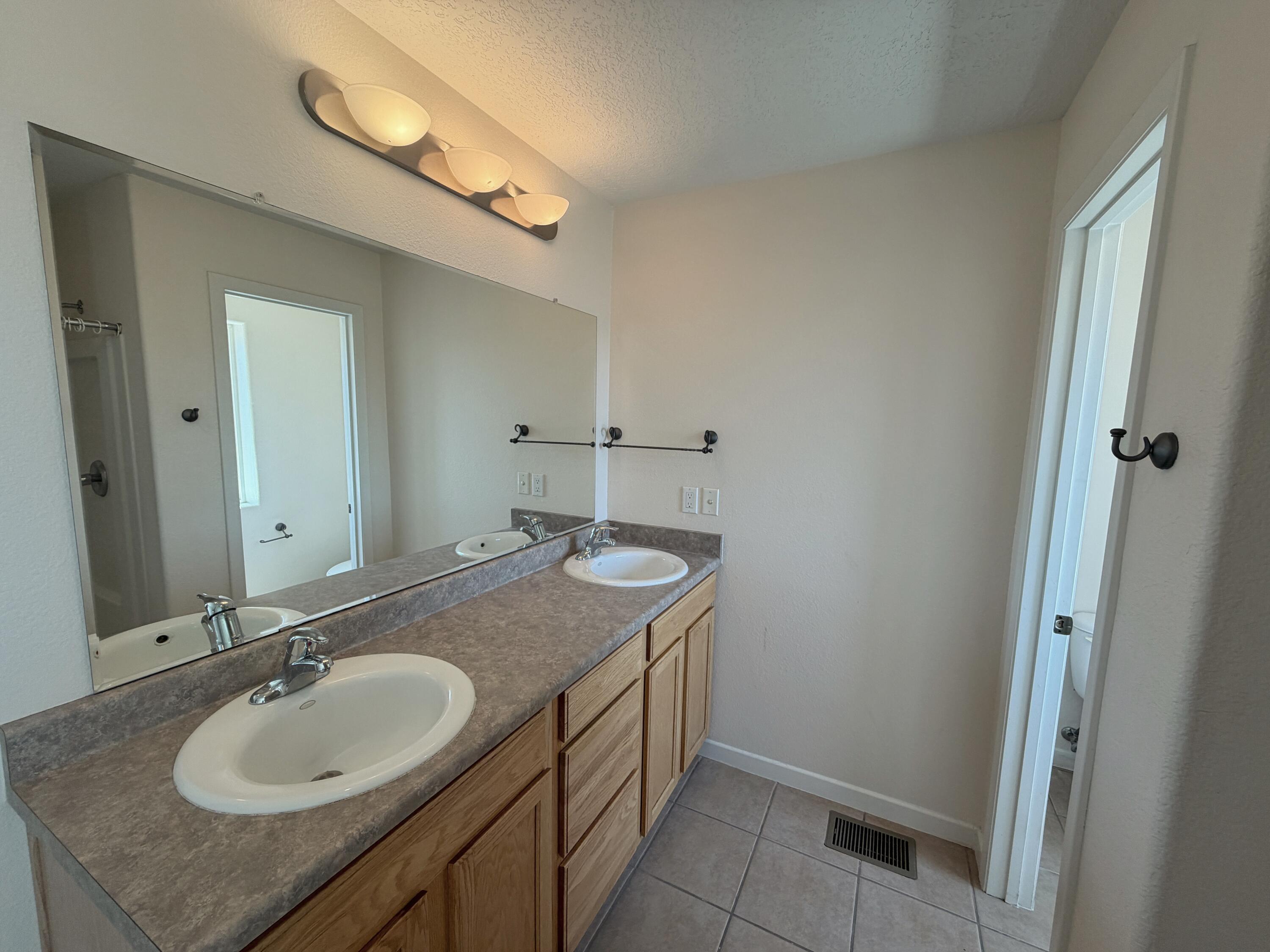 Photo 11 — 6216 Calle Vizcaya NW