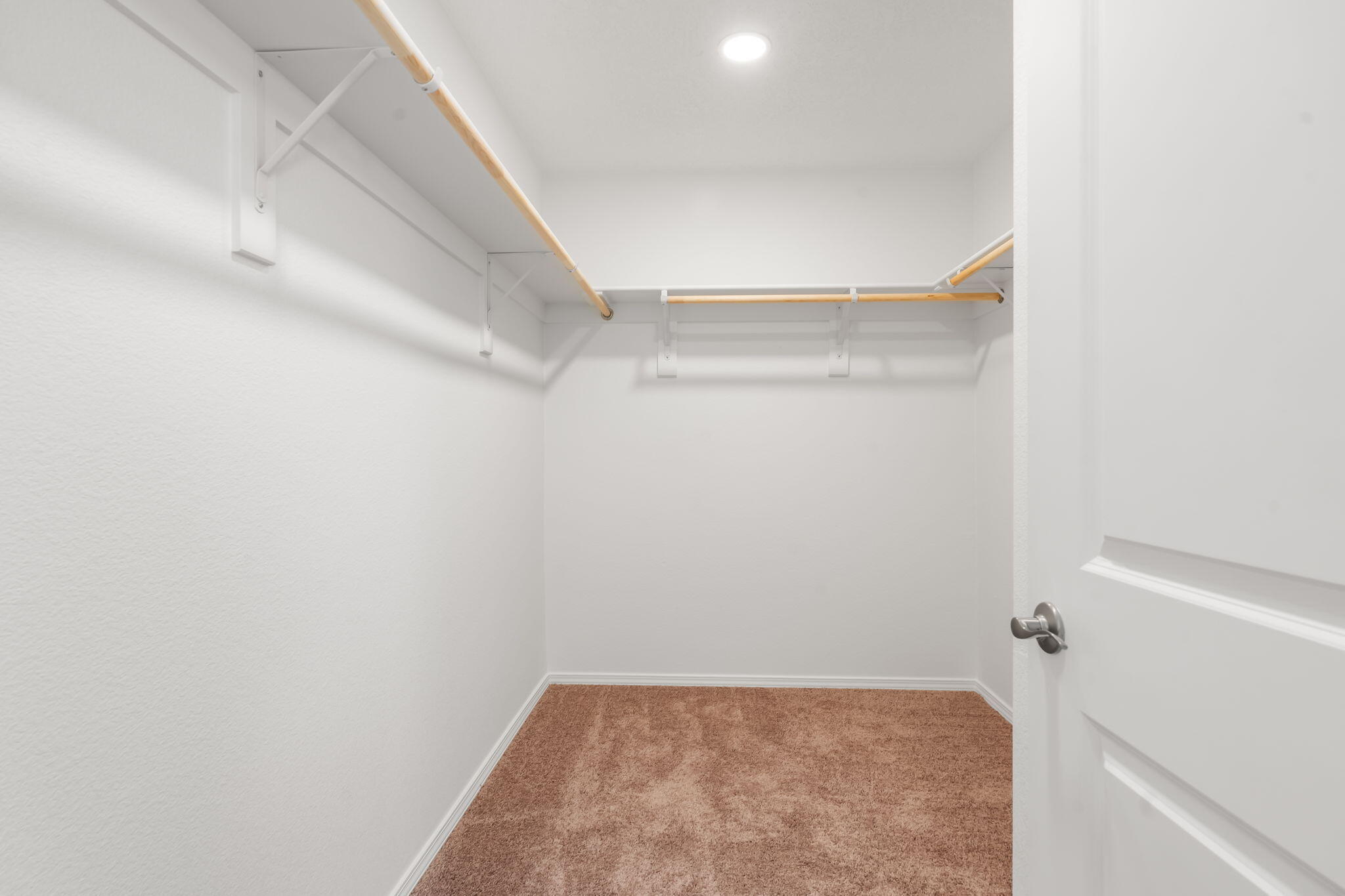 Photo 20 — 8928 Mountain Ash Avenue SW