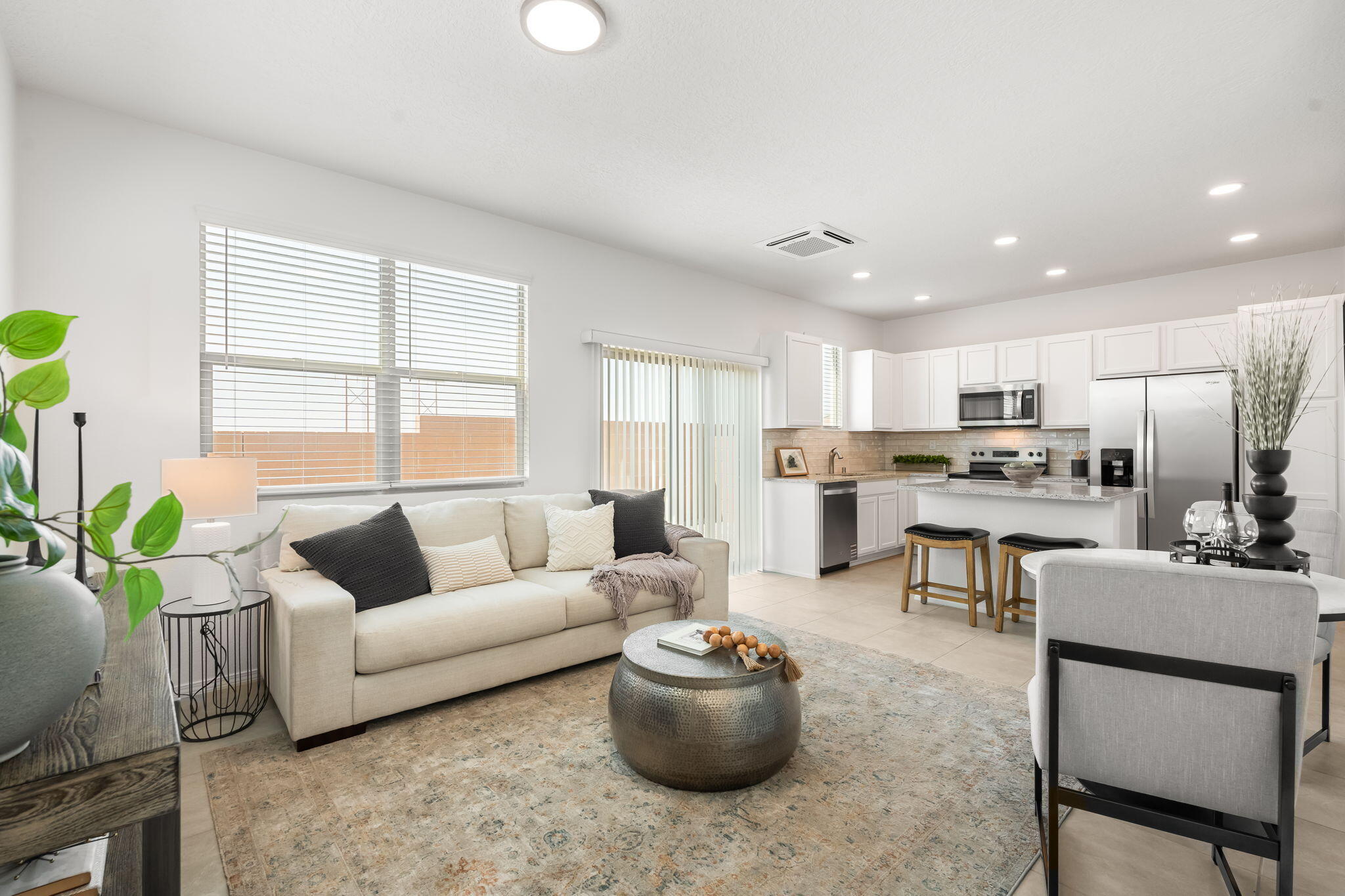 Photo 5 — 8928 Mountain Ash Avenue SW
