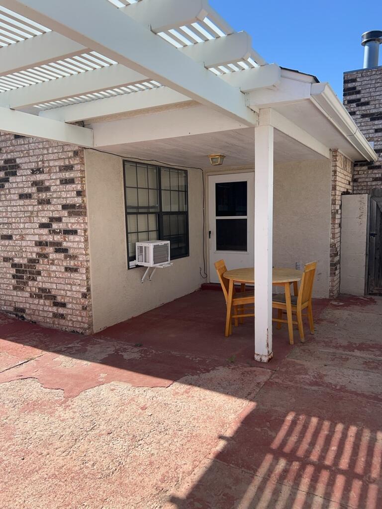 Photo 4 — 13129 Neon Avenue NE