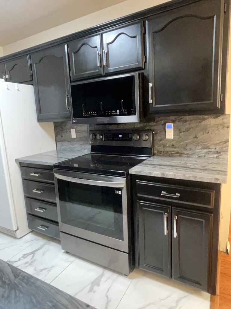 Photo 19 — 13129 Neon Avenue NE