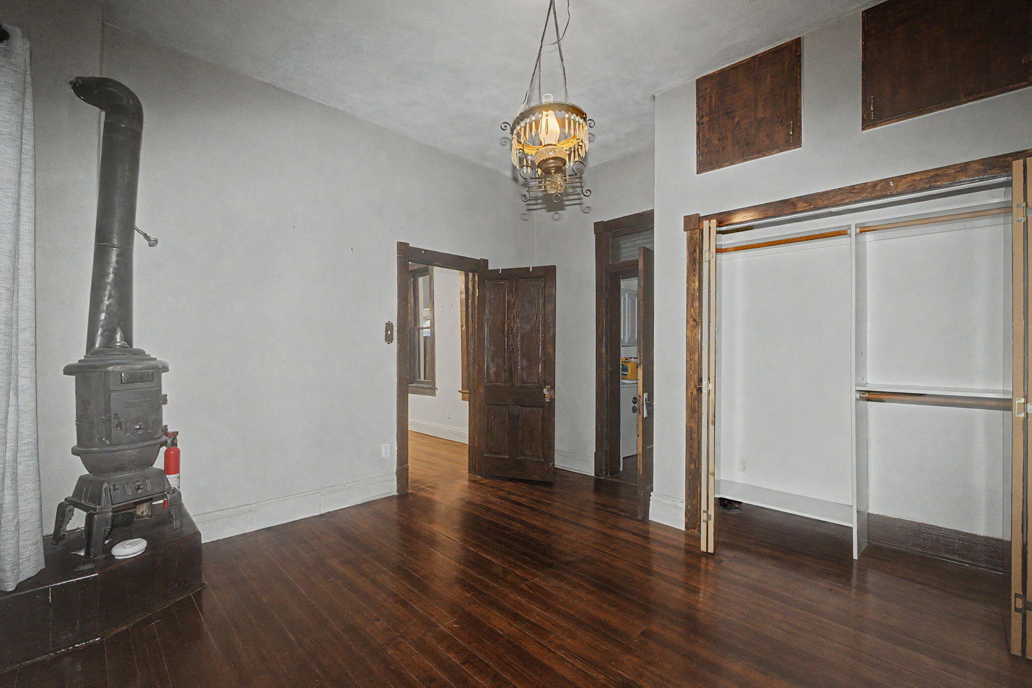 Photo 7 — 9742 4th Street NW