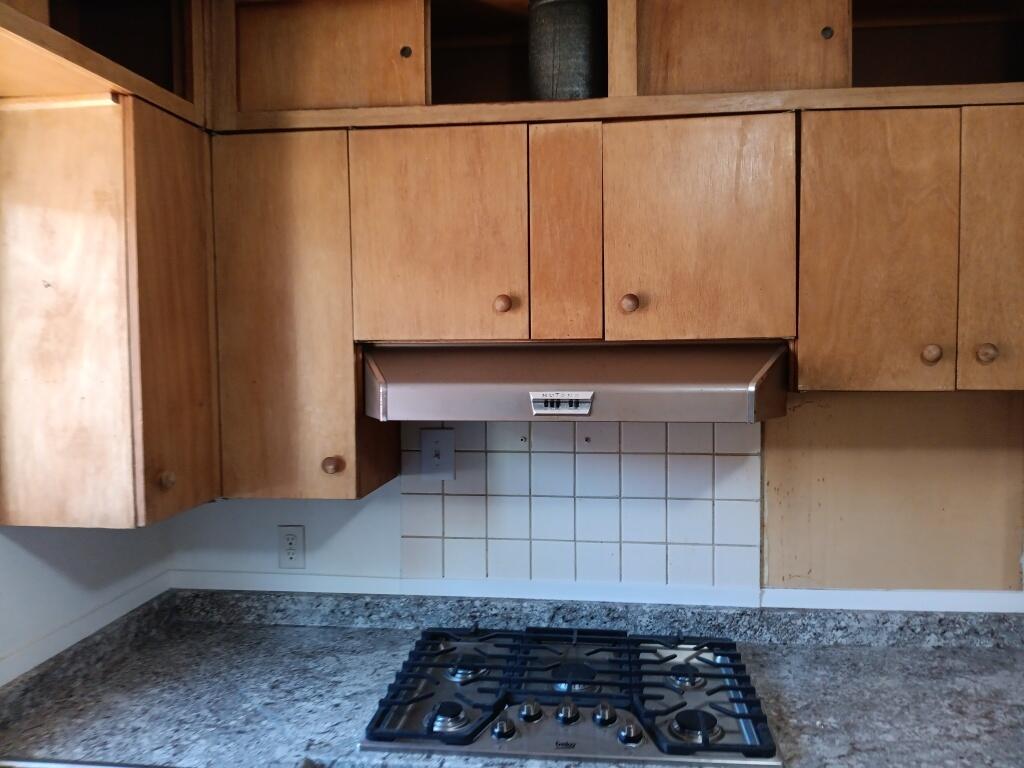 Photo 3 — 1414 Erbbe Street NE
