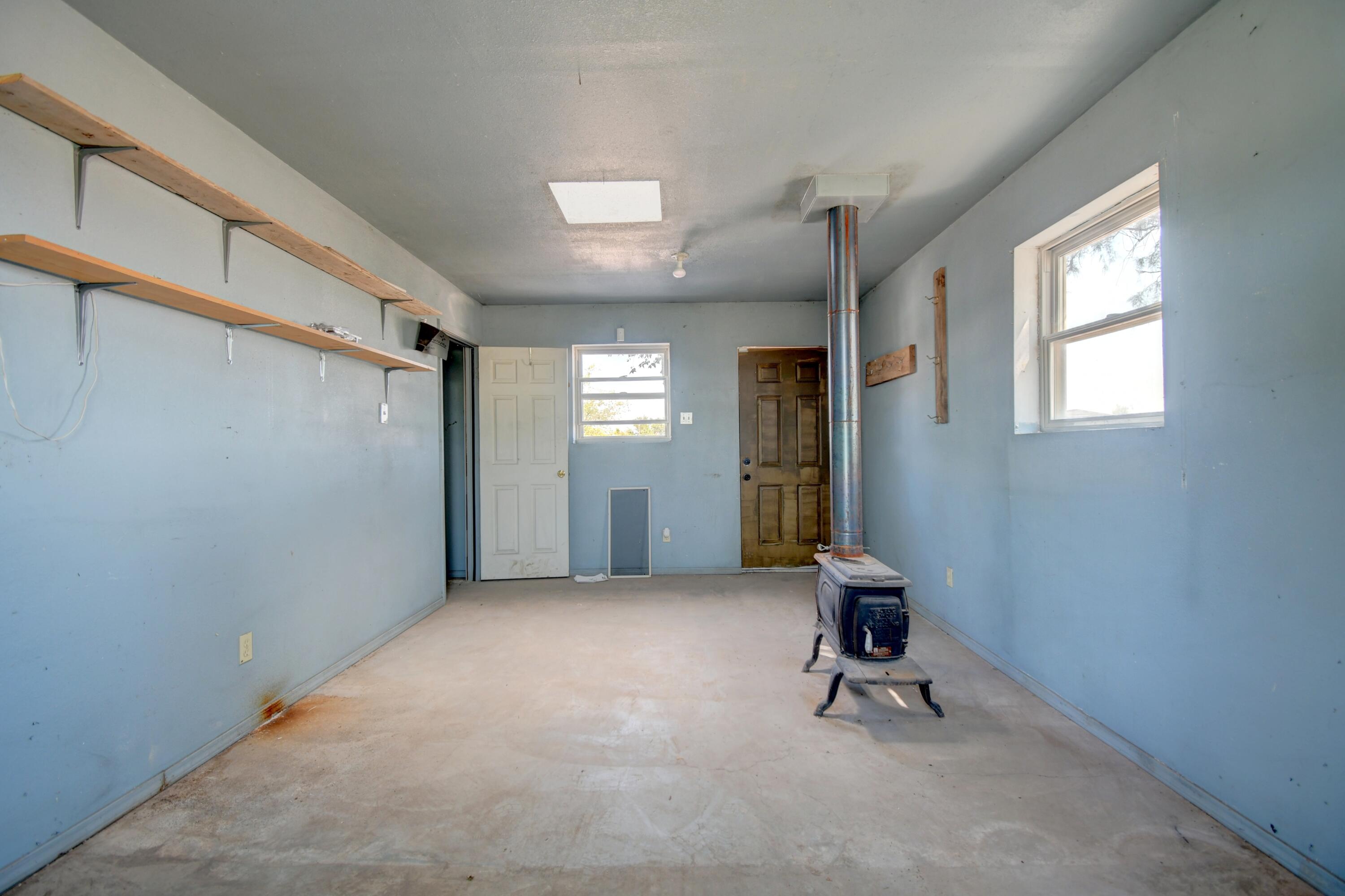 Photo 9 — 82 Marigold Avenue