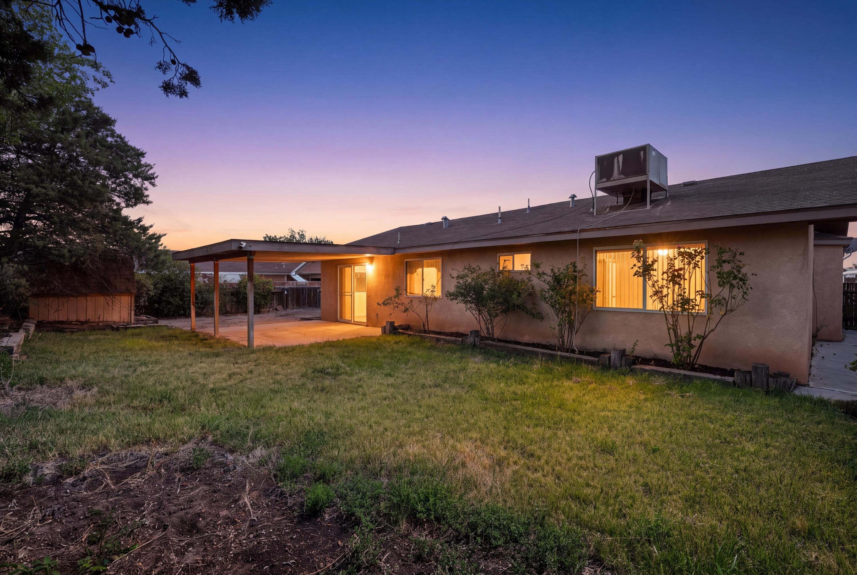 Photo 3 — 9101 Suncrest Avenue SW
