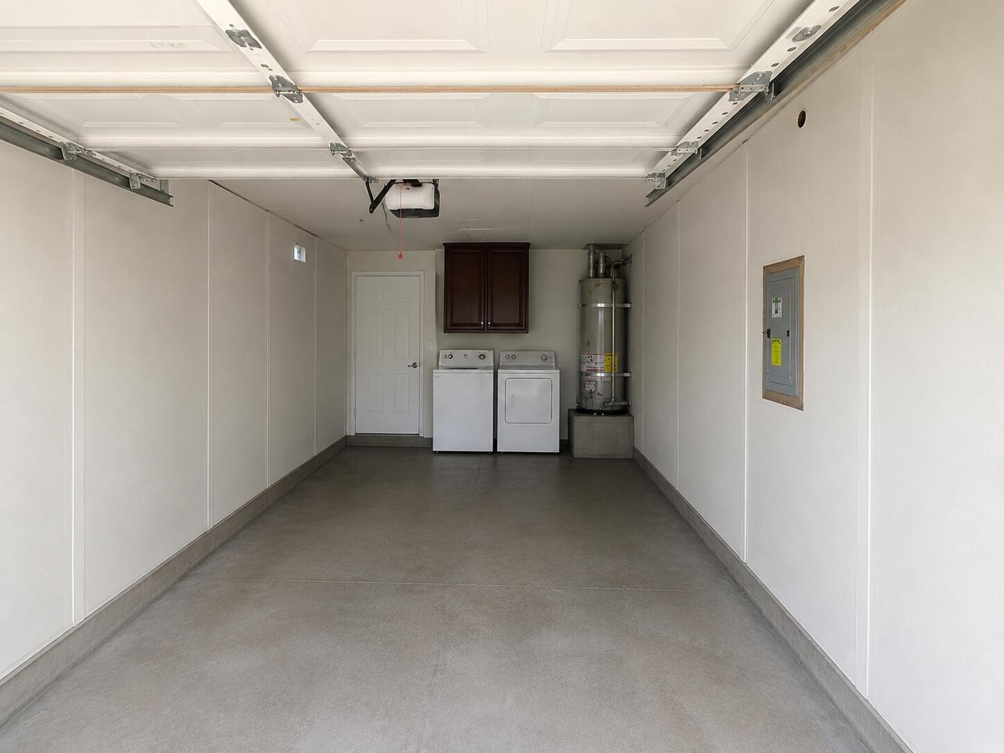 Photo 4 — 2217 W High Desert Circle NE