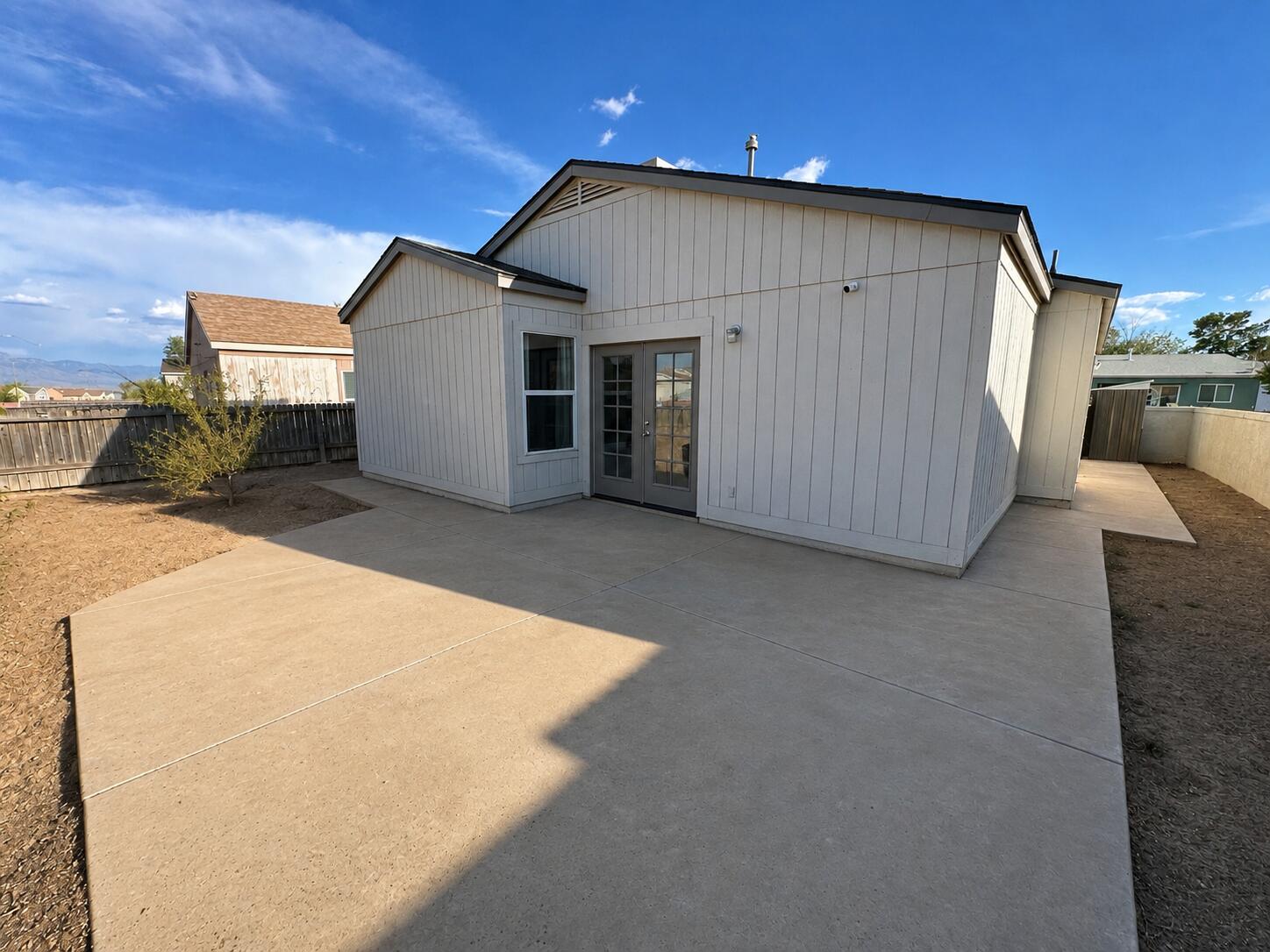 Photo 2 — 2217 W High Desert Circle NE