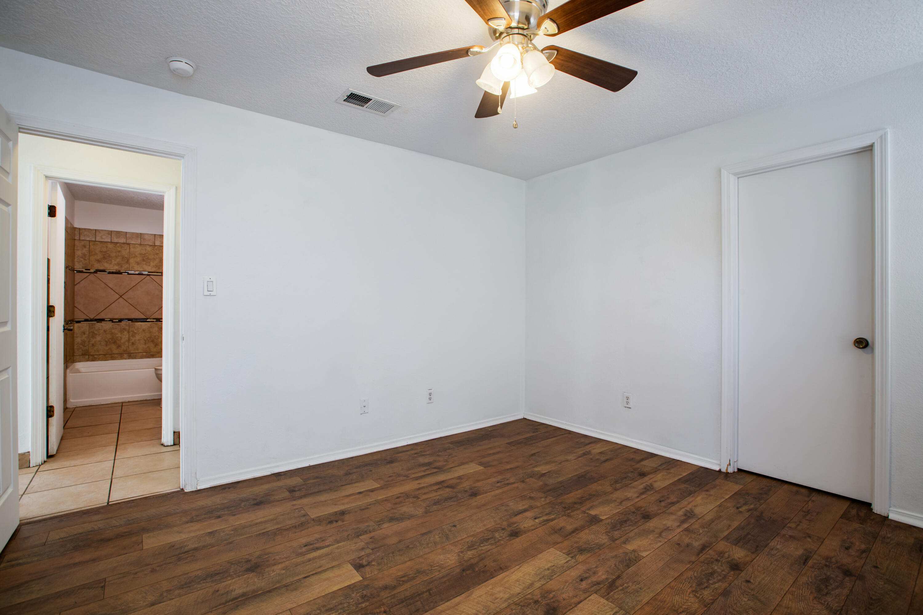 Photo 9 — 1335 Ojo Sarco Street SW