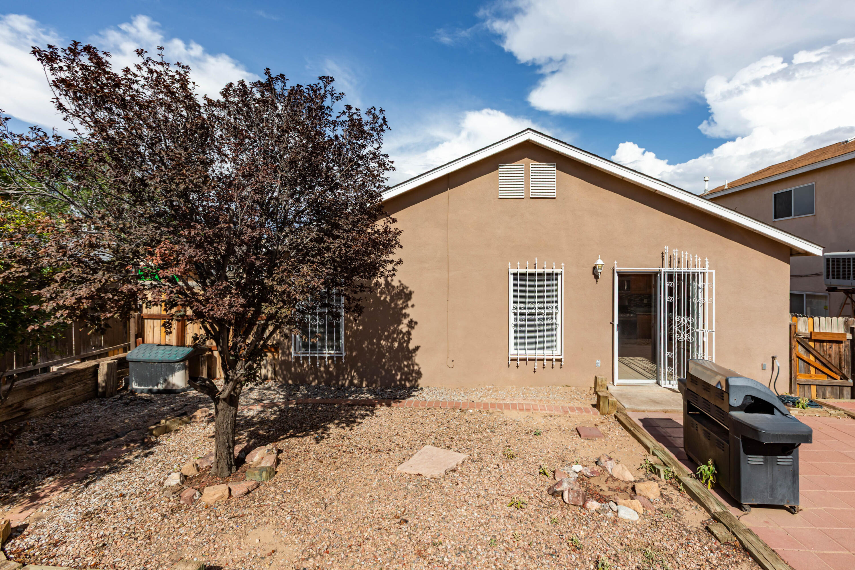 Photo 3 — 1335 Ojo Sarco Street SW