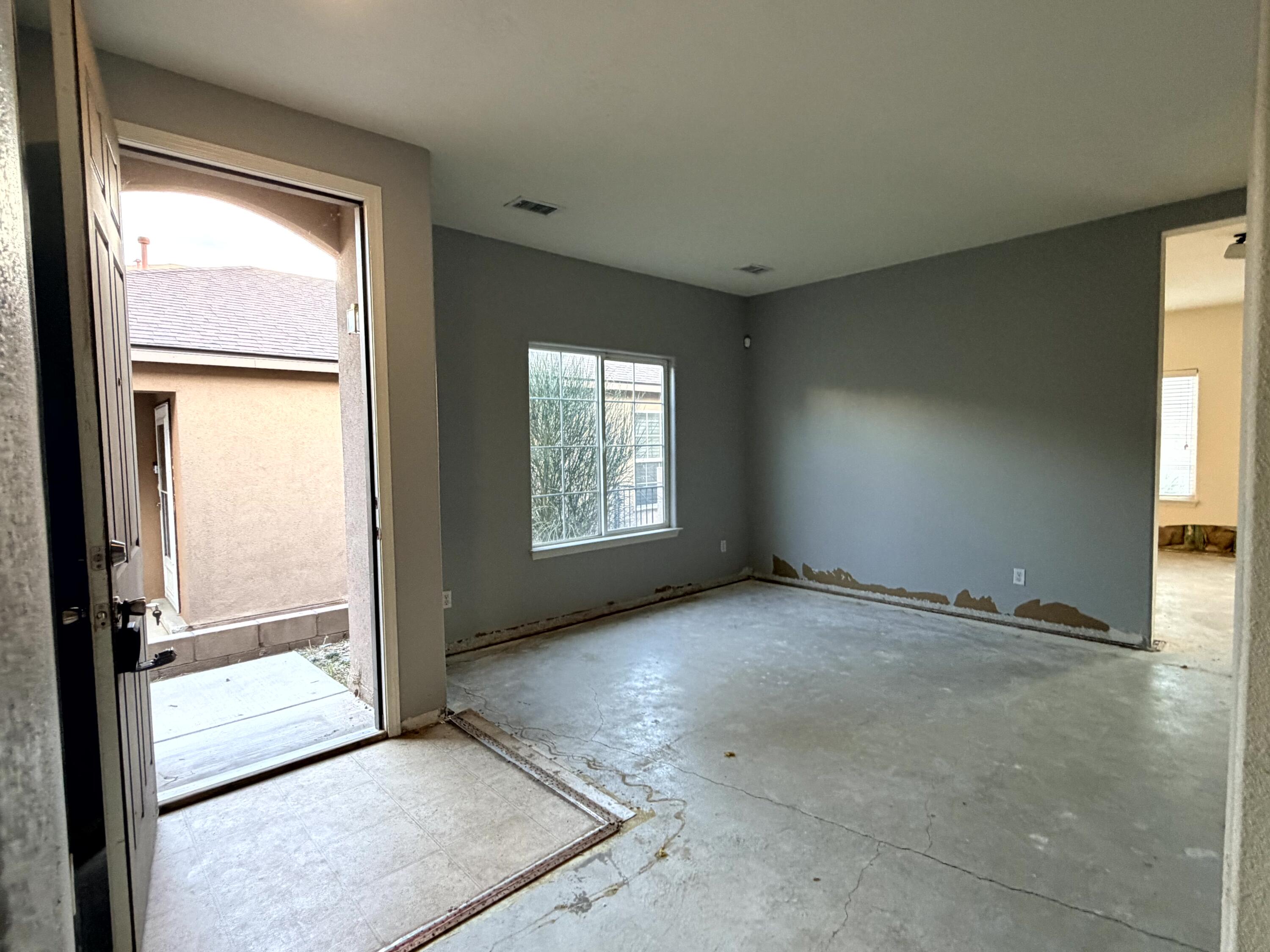 Photo 13 — 8828 Sonoma Avenue NW