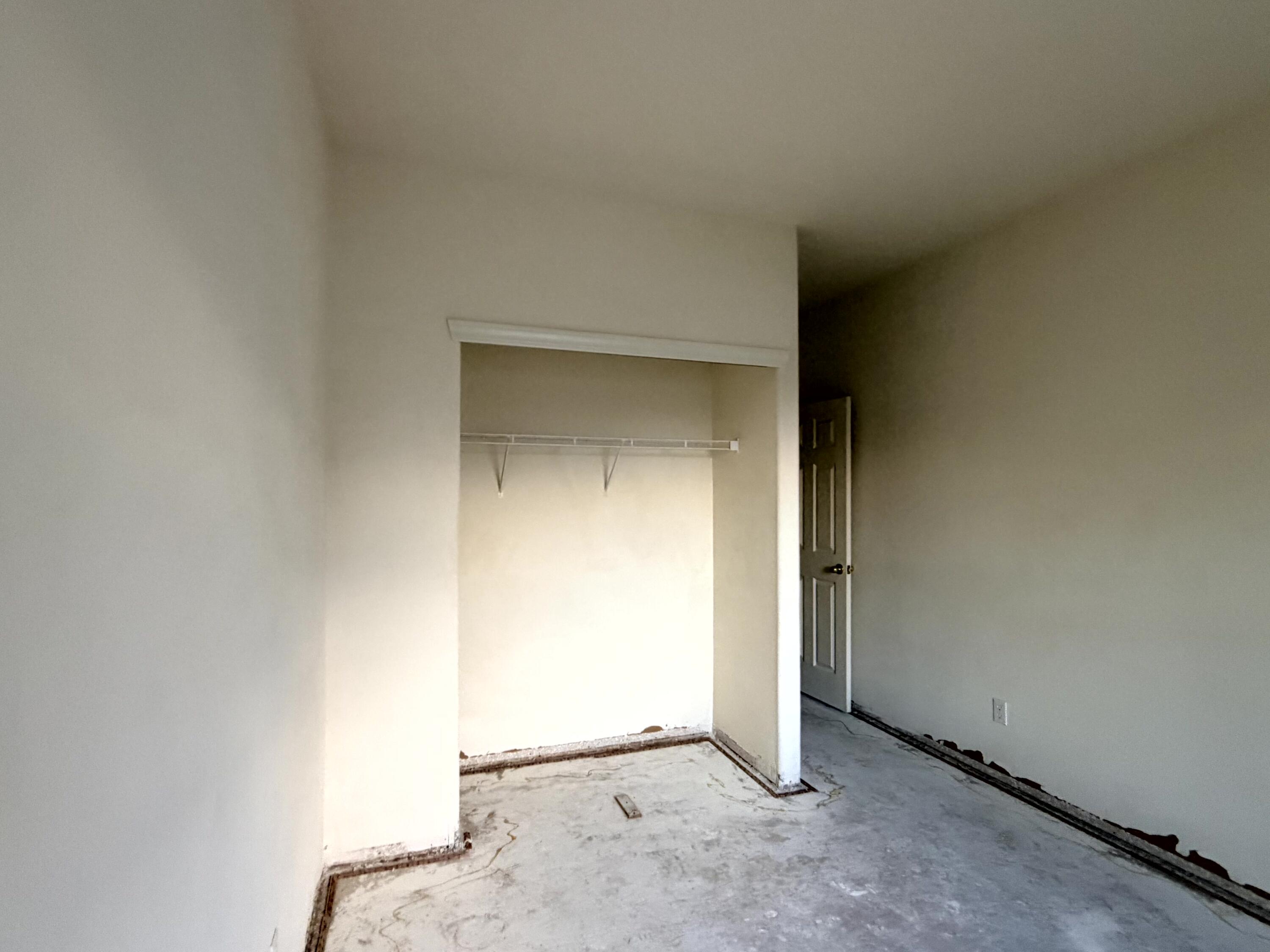 Photo 7 — 8828 Sonoma Avenue NW
