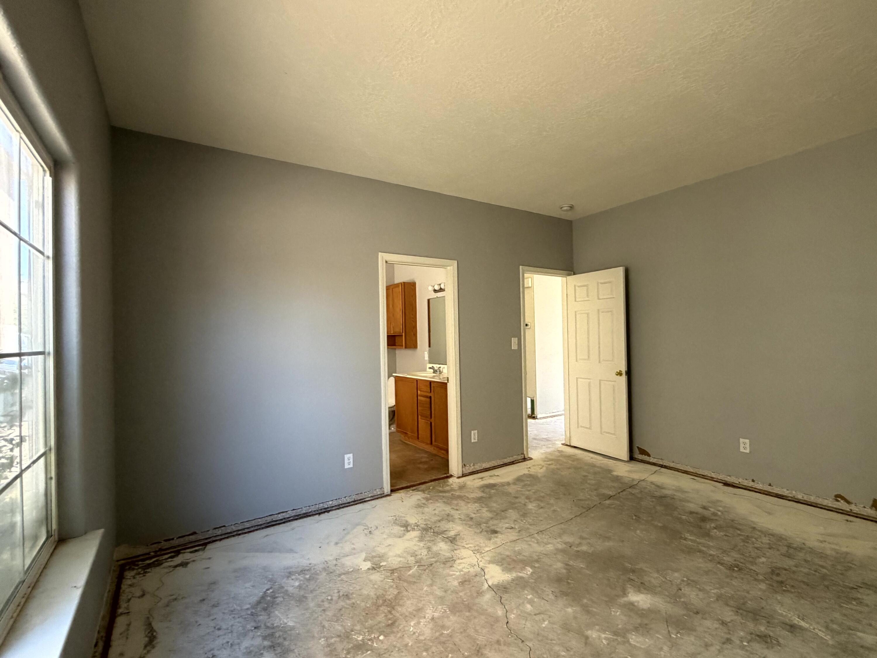 Photo 19 — 8828 Sonoma Avenue NW