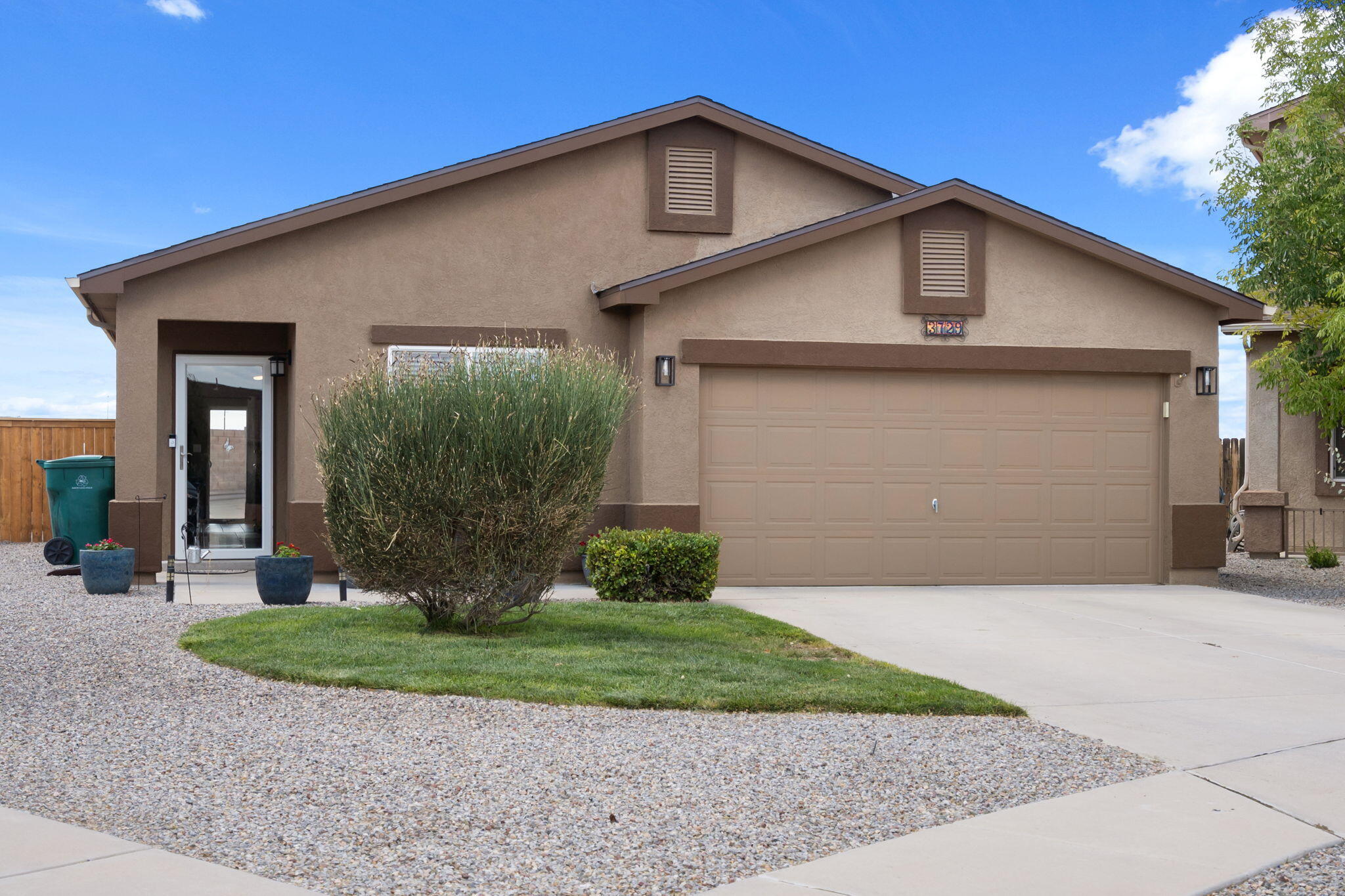 3729 Lucid Meadows Drive NE, Rio Rancho, NM 87144