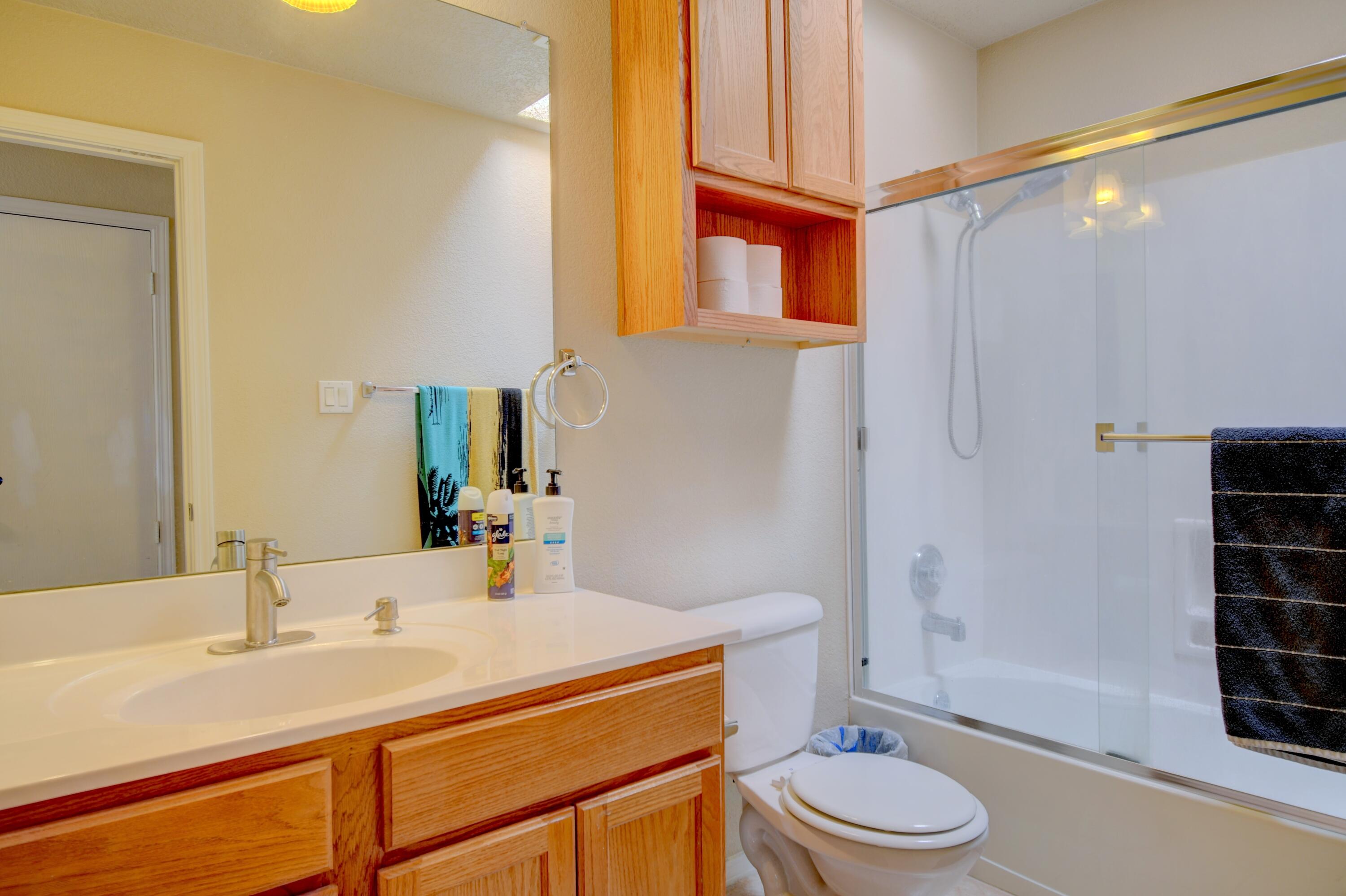Photo 5 — 2139 Violeta Circle SE