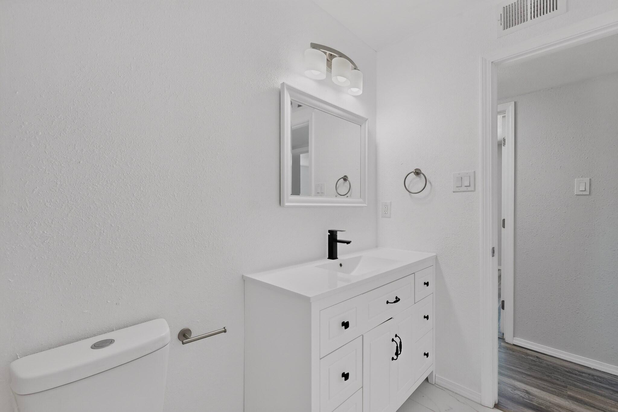 Photo 20 — 9615 McKnight Avenue NE