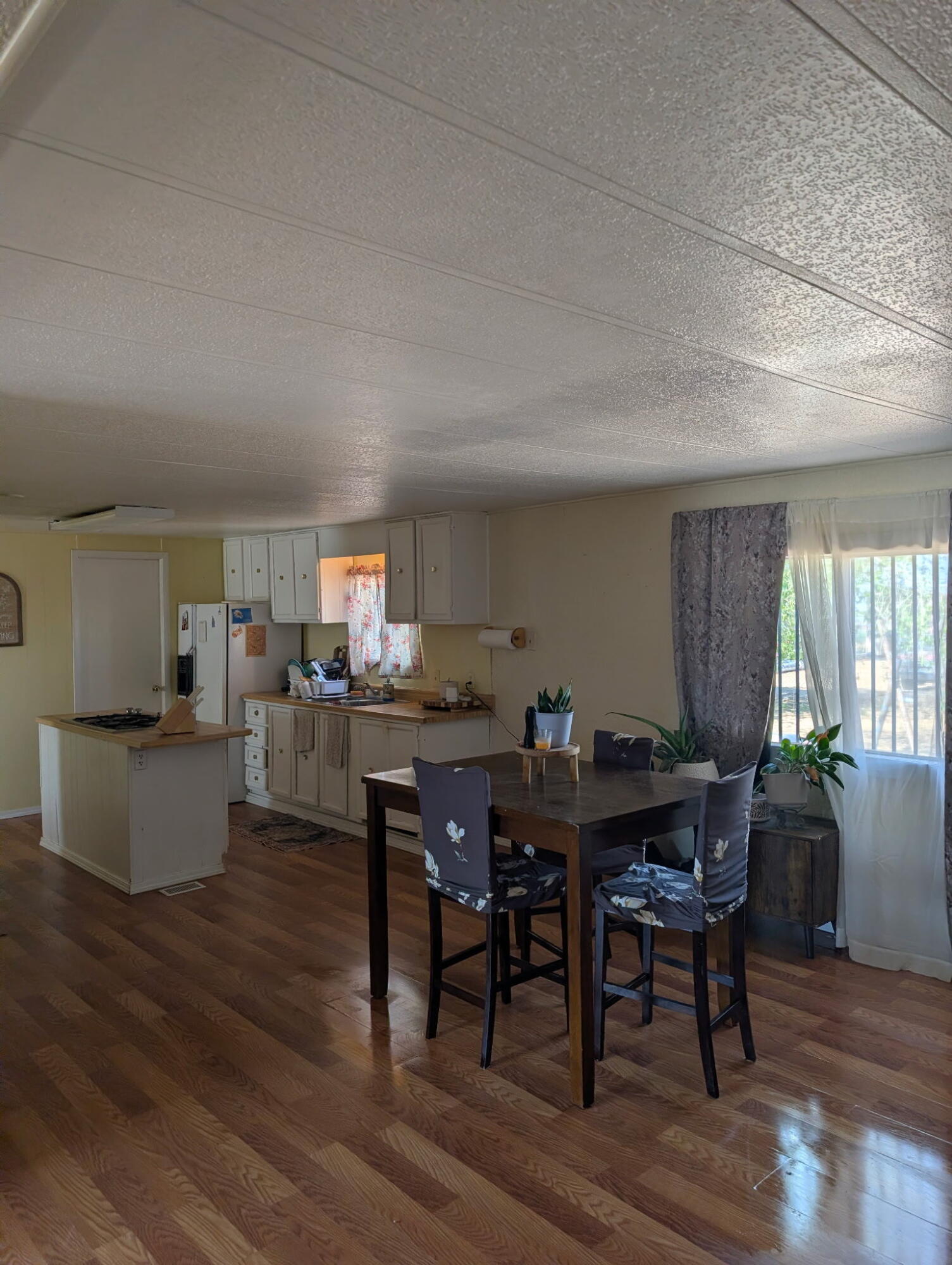 Photo 10 — 62 Primero Road