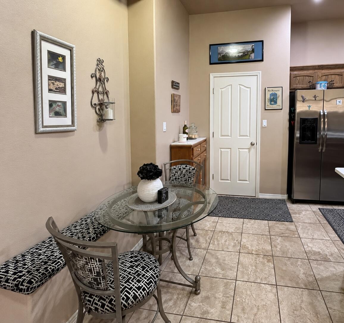 Photo 14 — 932 Sellers Drive NE