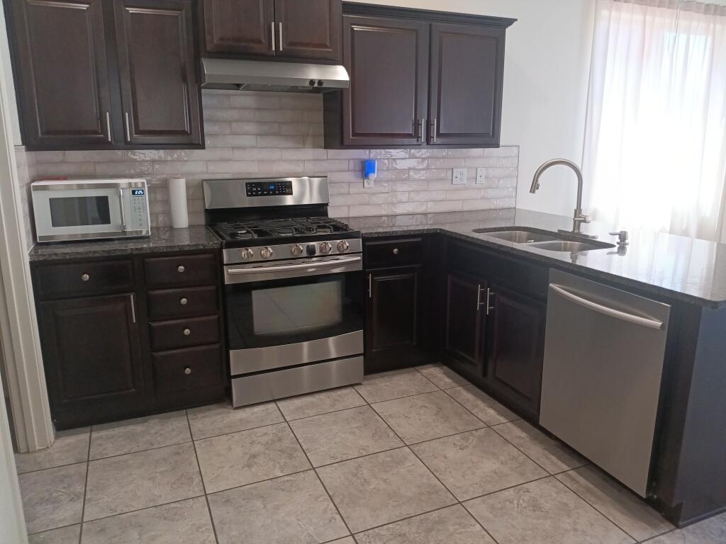 Photo 12 — 7067 Tempe Avenue NW