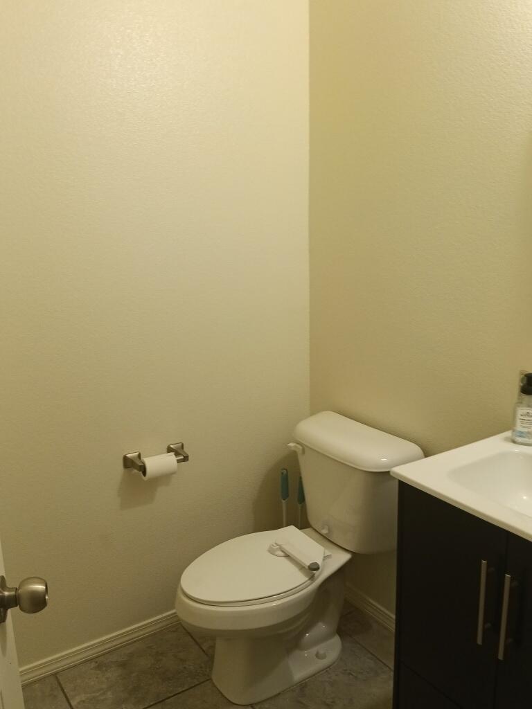 Photo 16 — 7067 Tempe Avenue NW