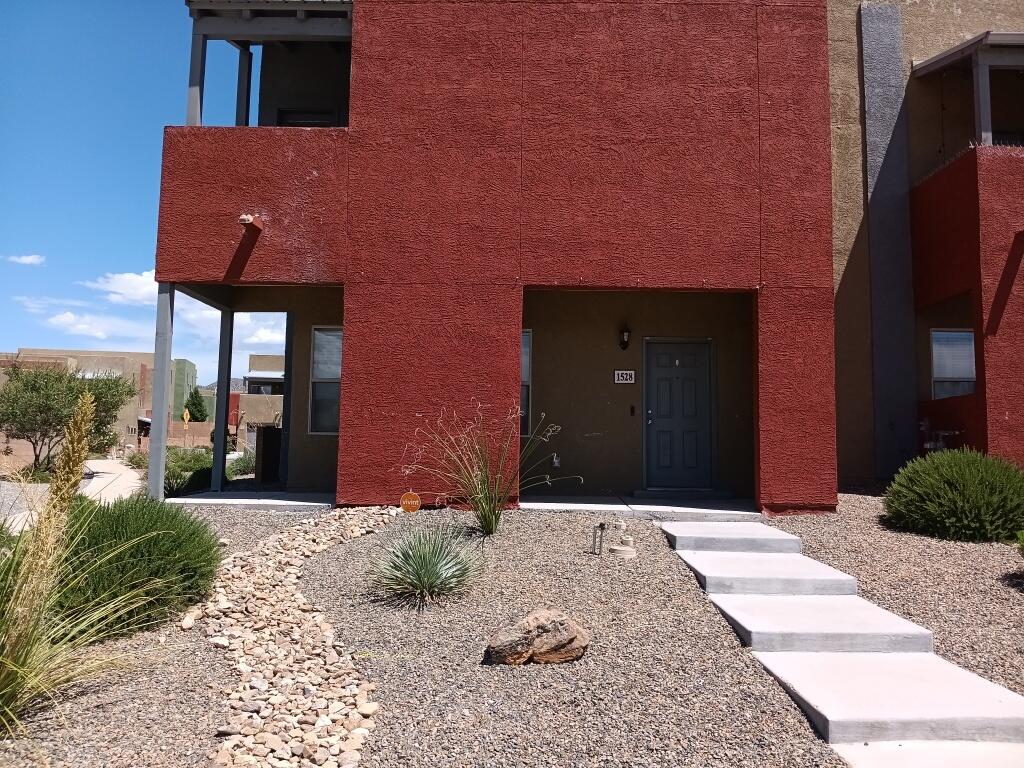1528 Domino Drive SE