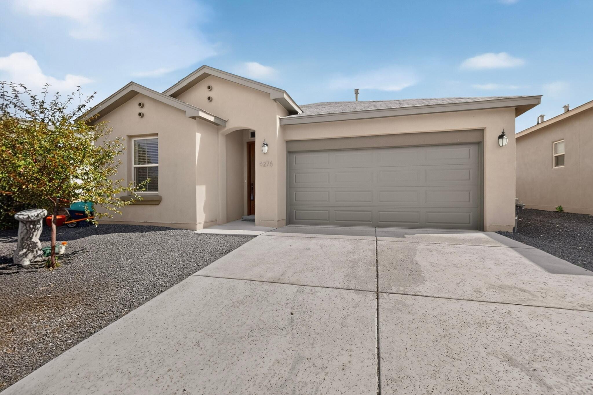 4276 Crowned Eagle Loop NE, Rio Rancho, NM 87144