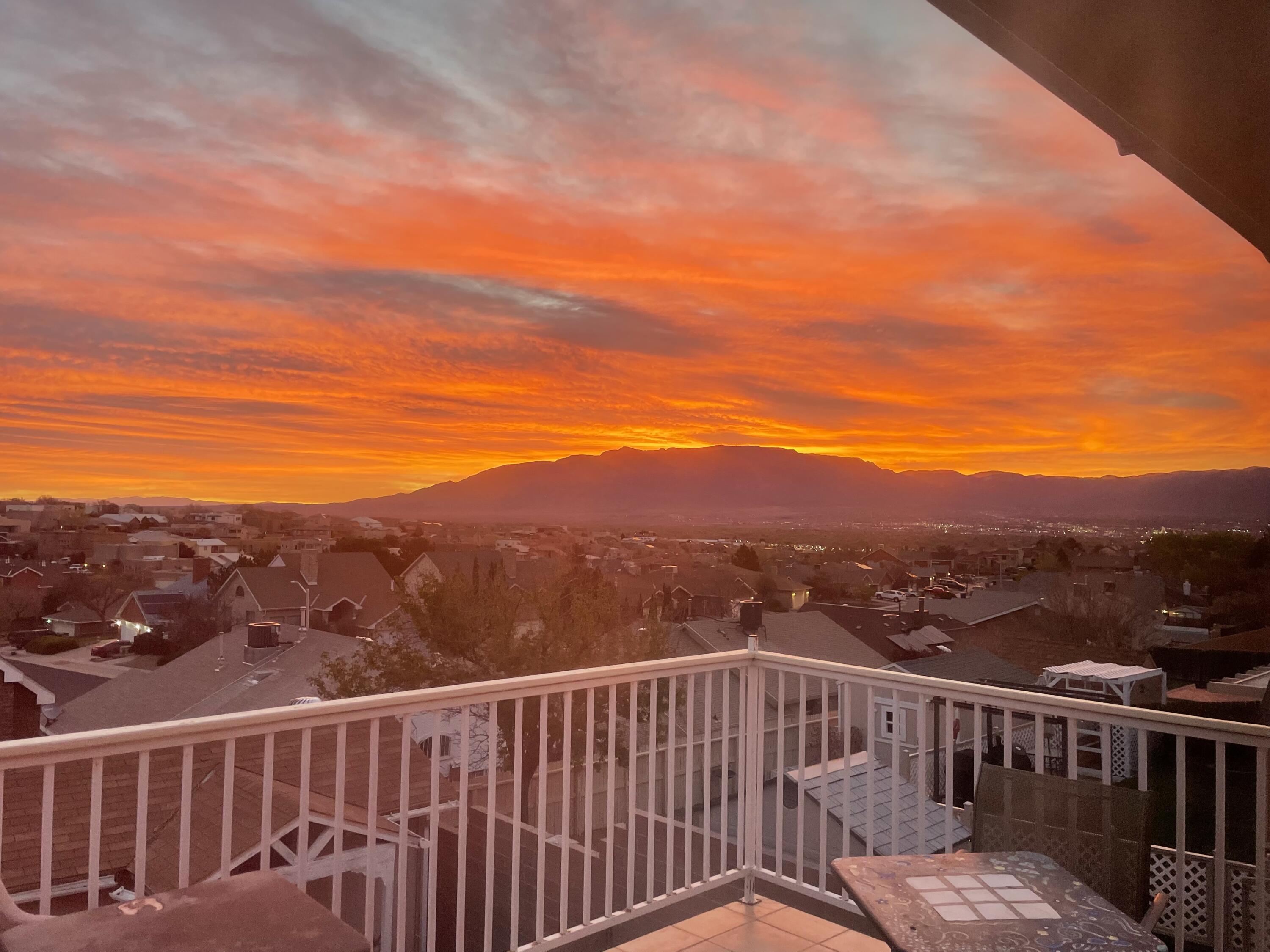 4917 Cutting Avenue NW, Albuquerque, NM 87114