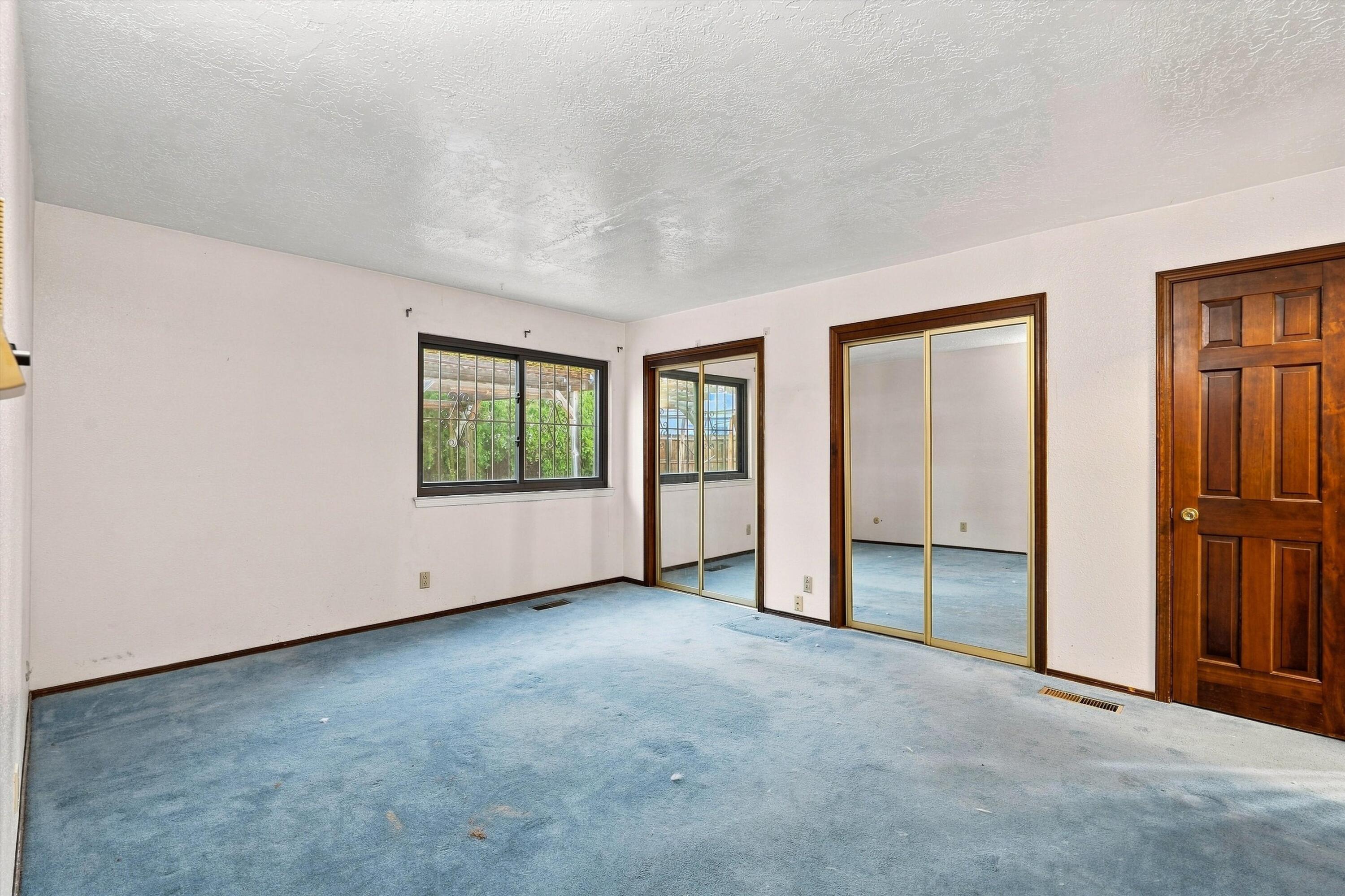 Photo 18 — 3219 La Mancha Drive NW