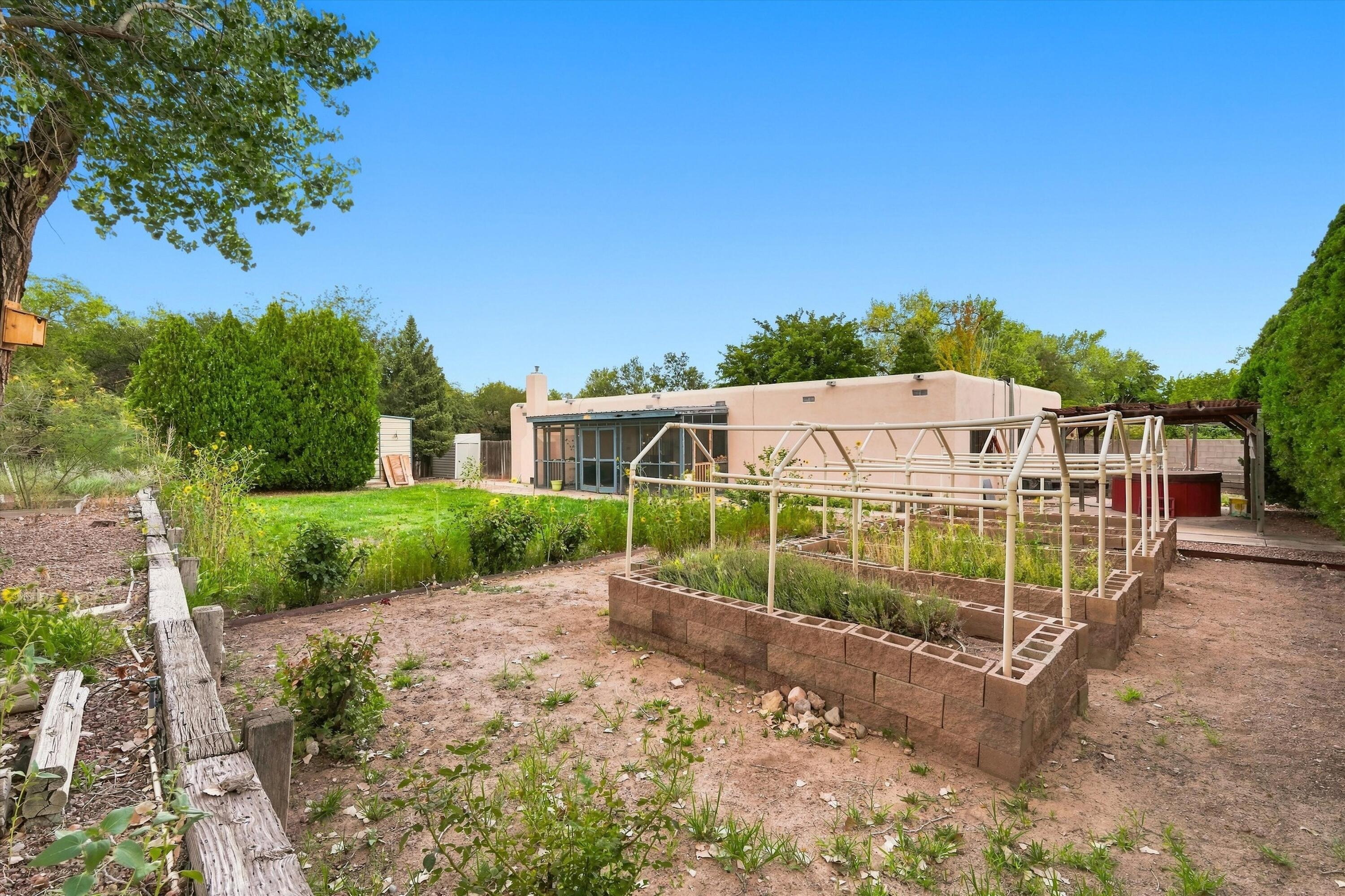 Photo 8 — 3219 La Mancha Drive NW