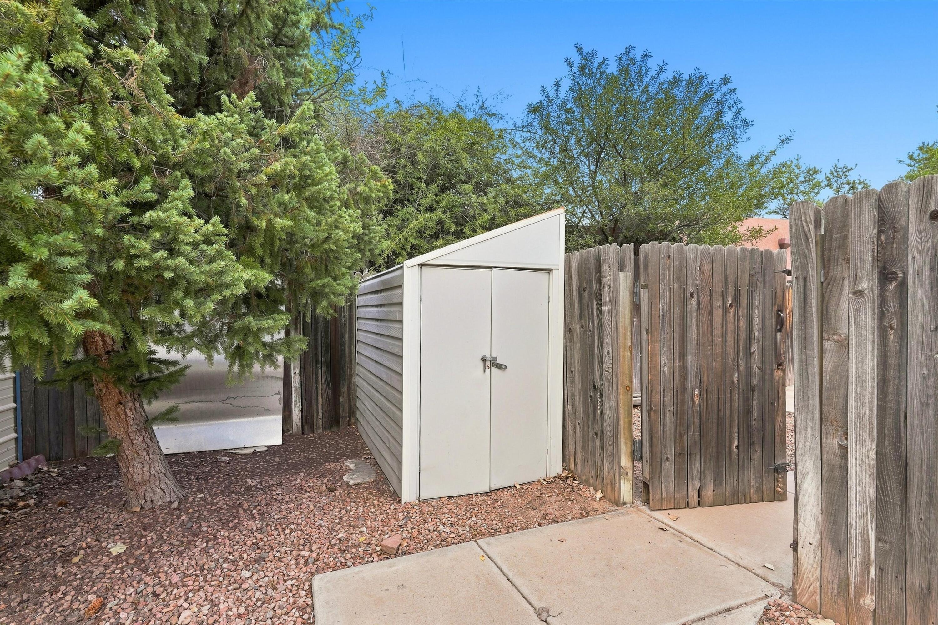 Photo 4 — 3219 La Mancha Drive NW