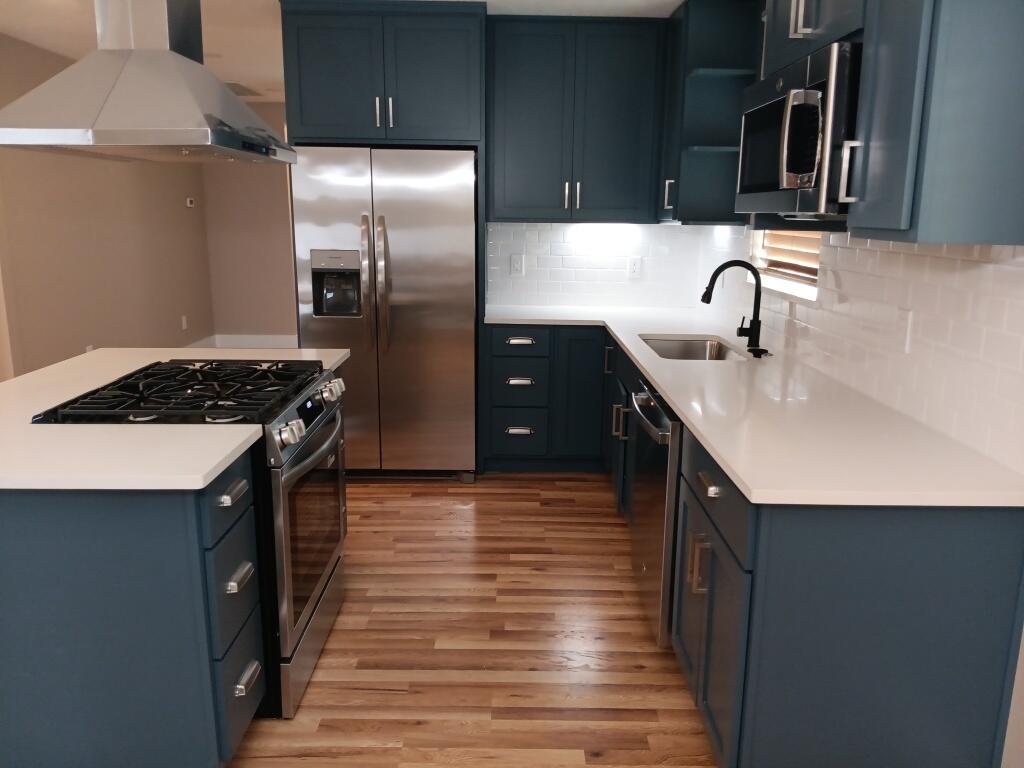Photo 13 — 1707 Anderson Place SE