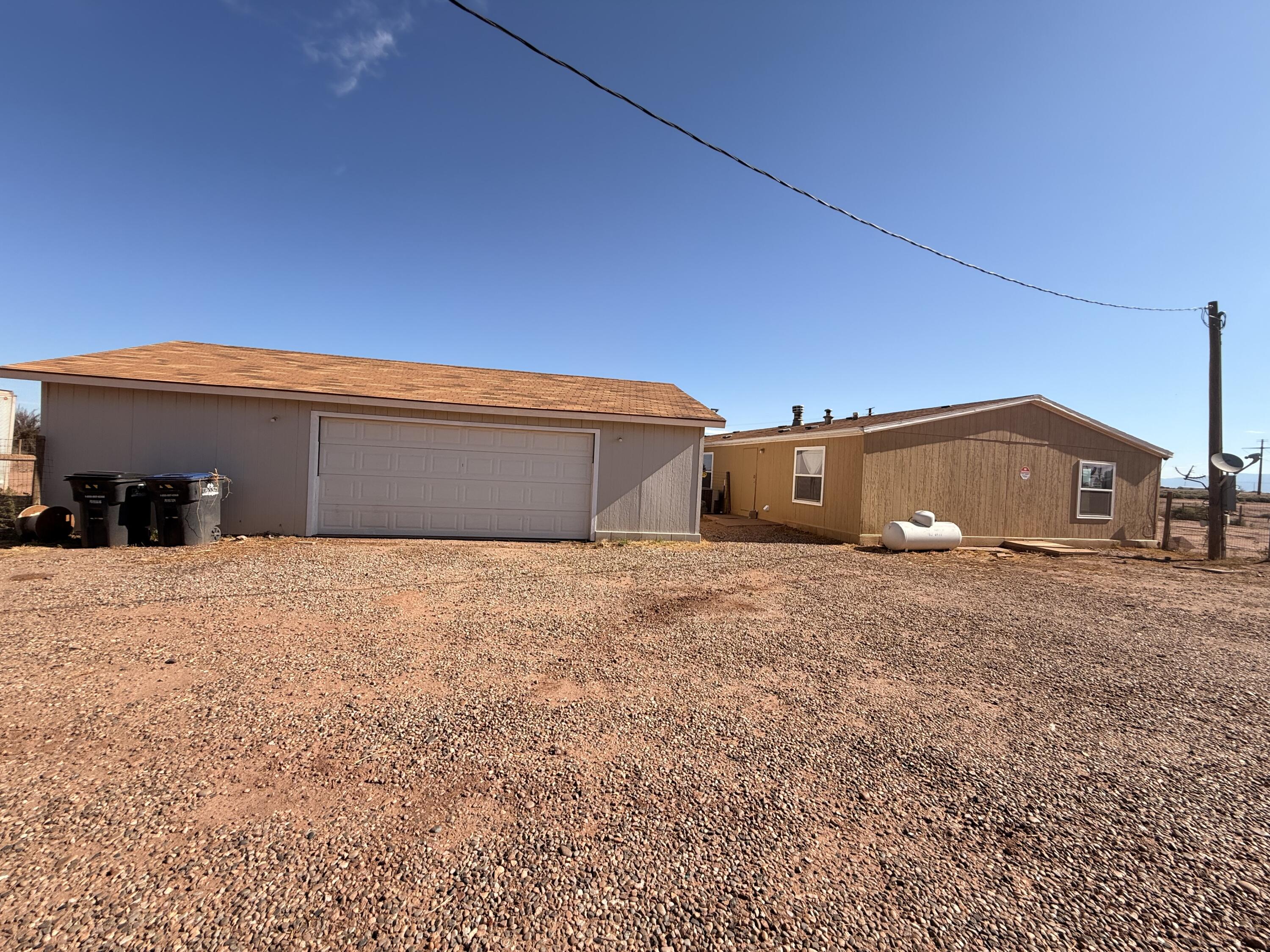 Photo 18 — 9 Tamarack Road