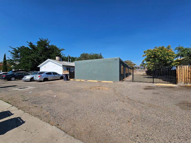 Photo 3 — 336 Rhode Island Street NE