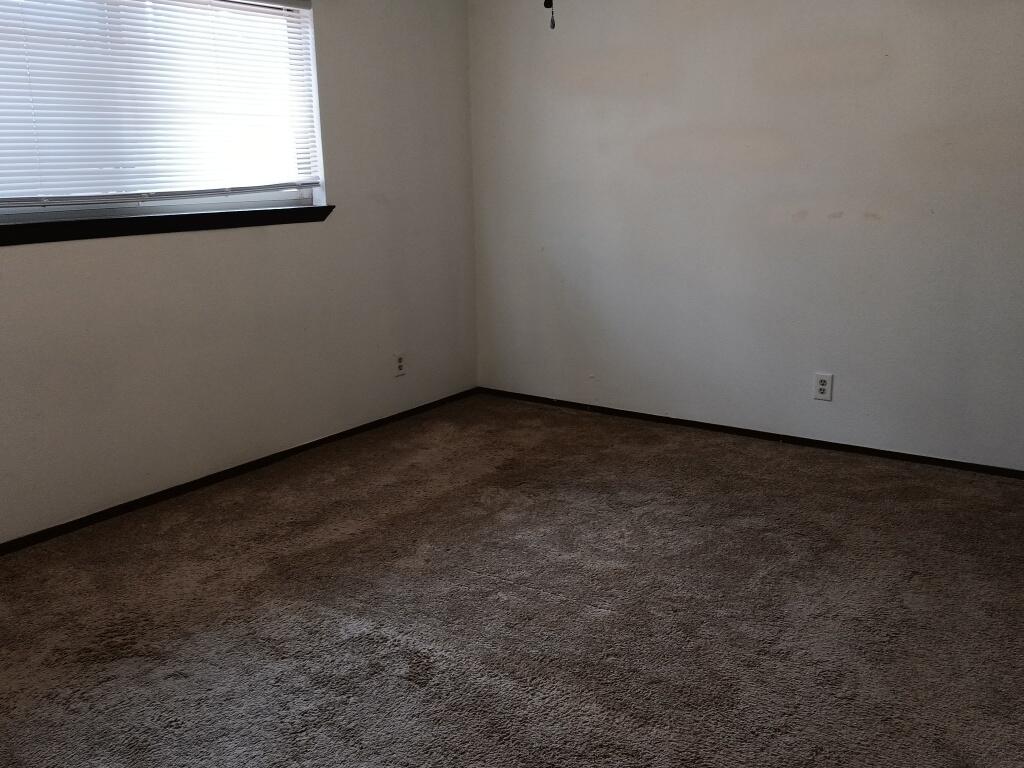 Photo 5 — 2313 Raymac Road SW