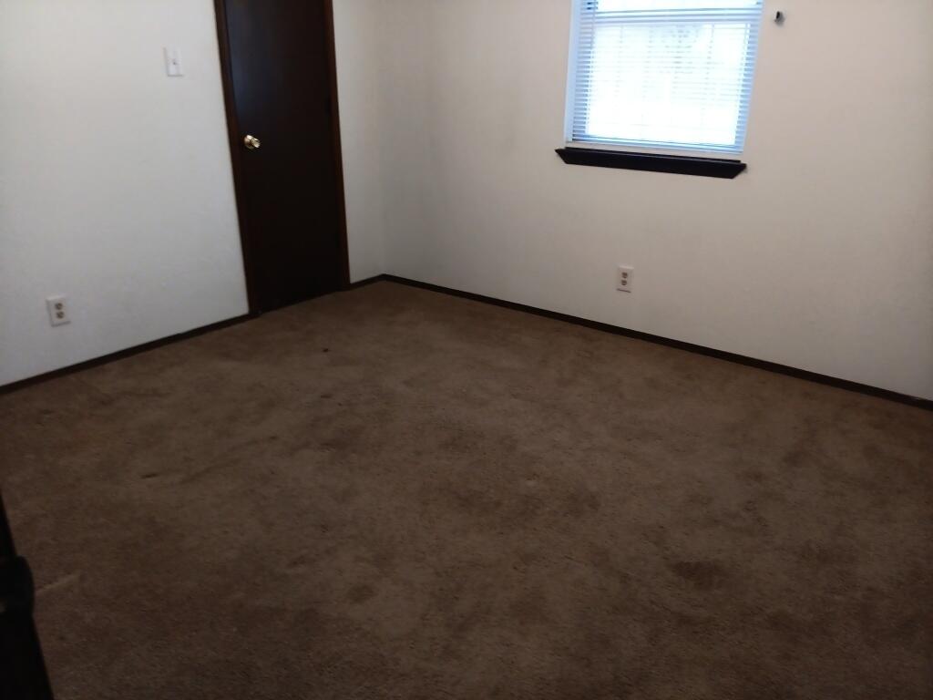 Photo 7 — 2313 Raymac Road SW
