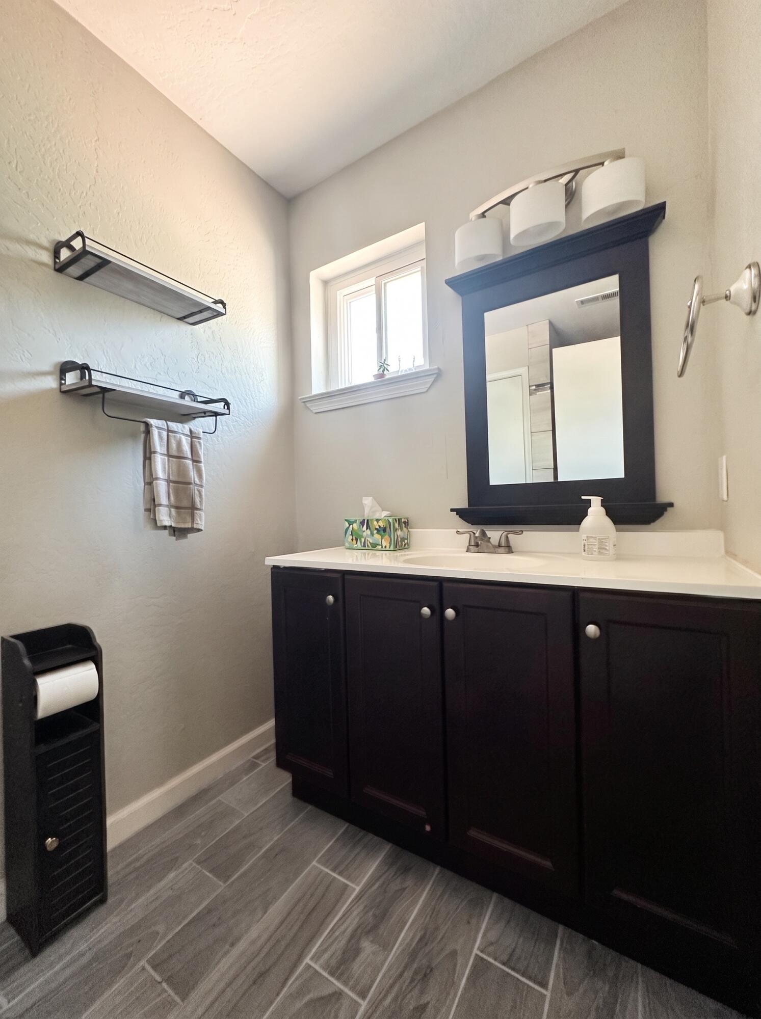 Photo 15 — 80 N Sienna Court NE