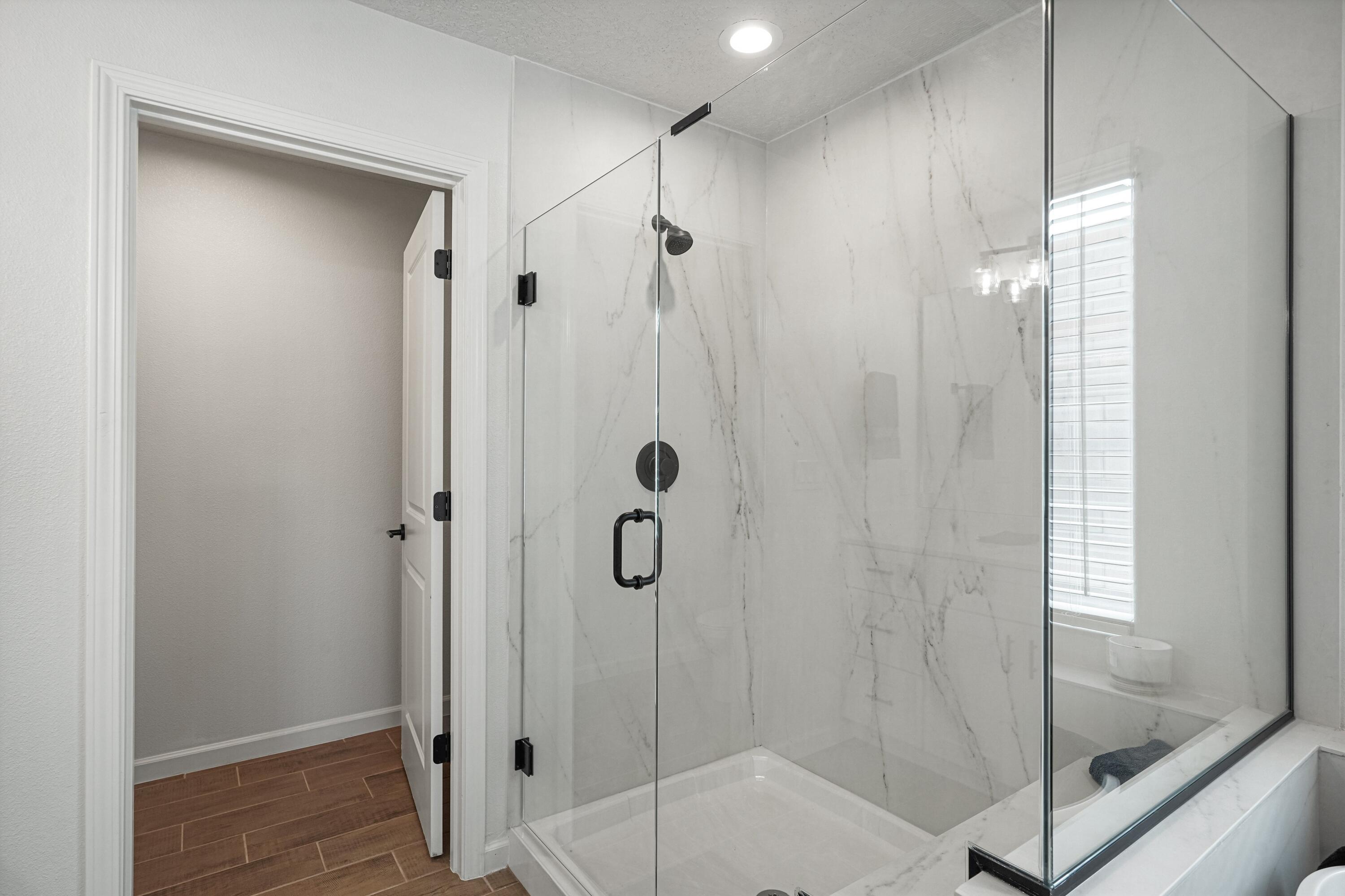 Photo 14 — 4316 Wymont Circle NE