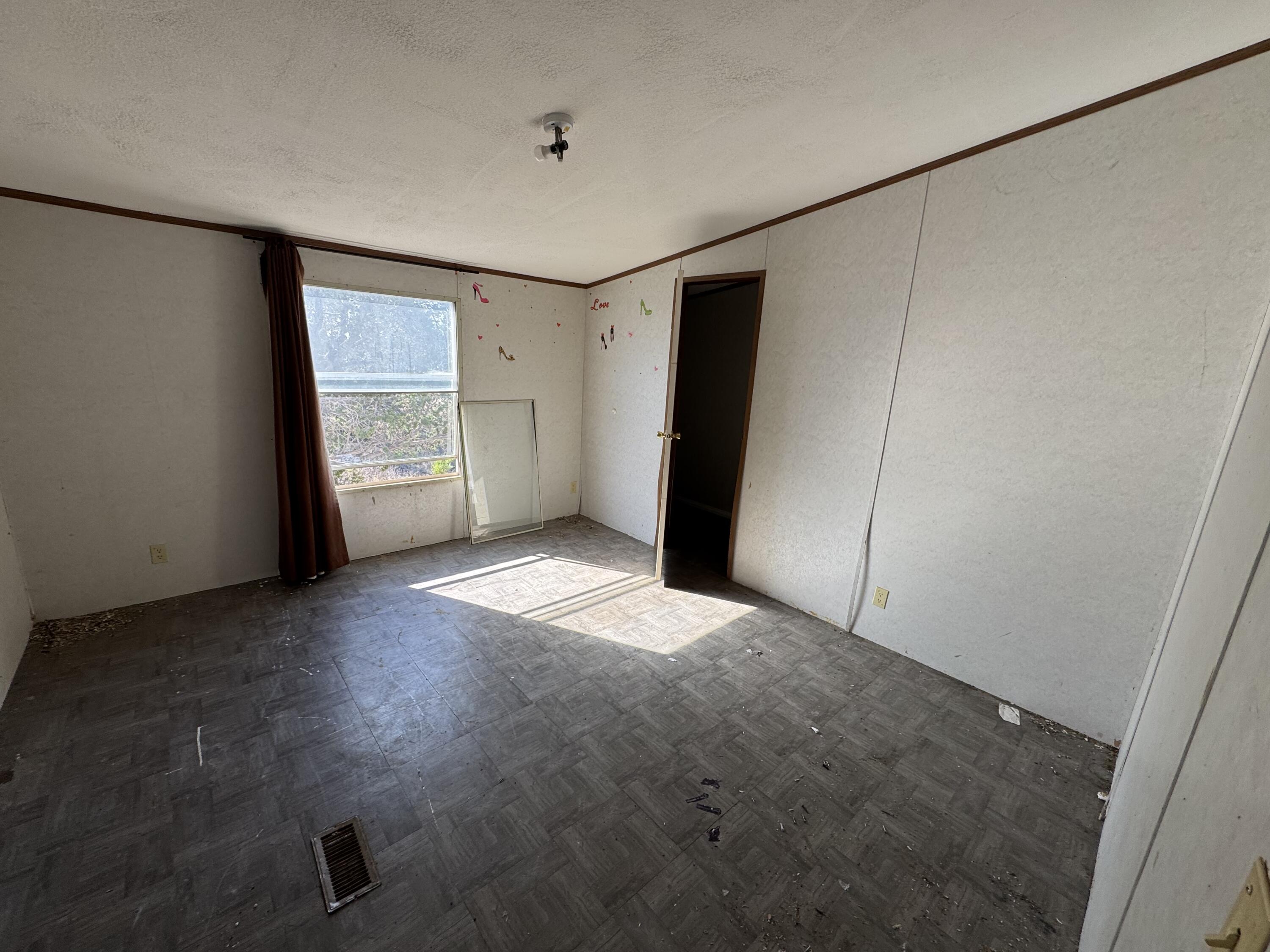 Photo 8 — 3 White Dove Court