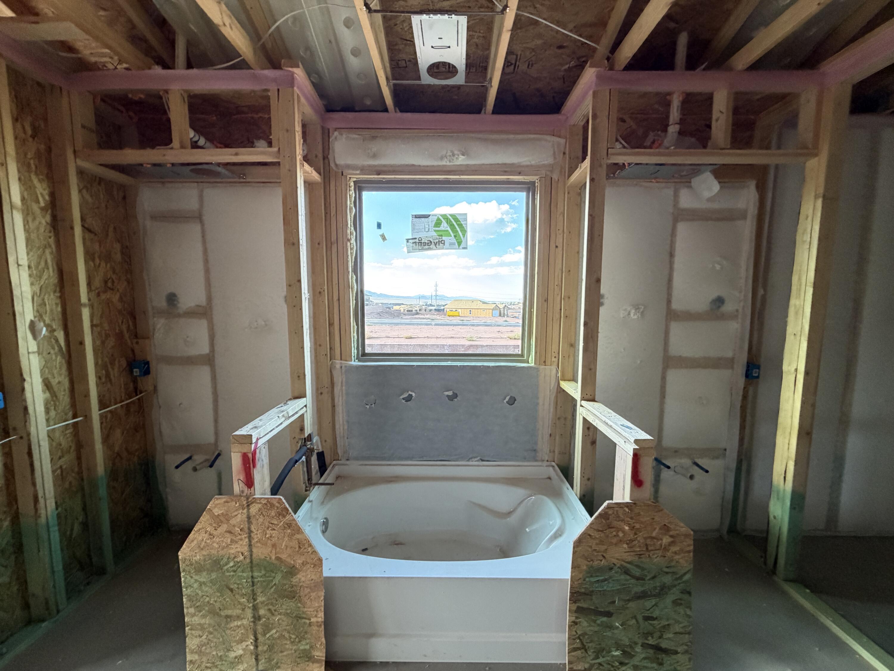 Photo 4 — 4460 George Loop NE