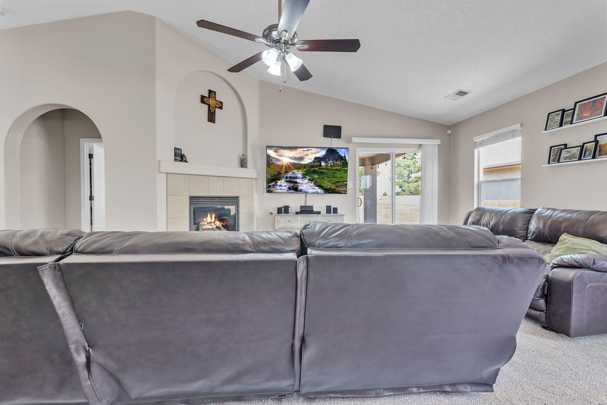 Photo 13 — 3000 Desert Sage Avenue SW